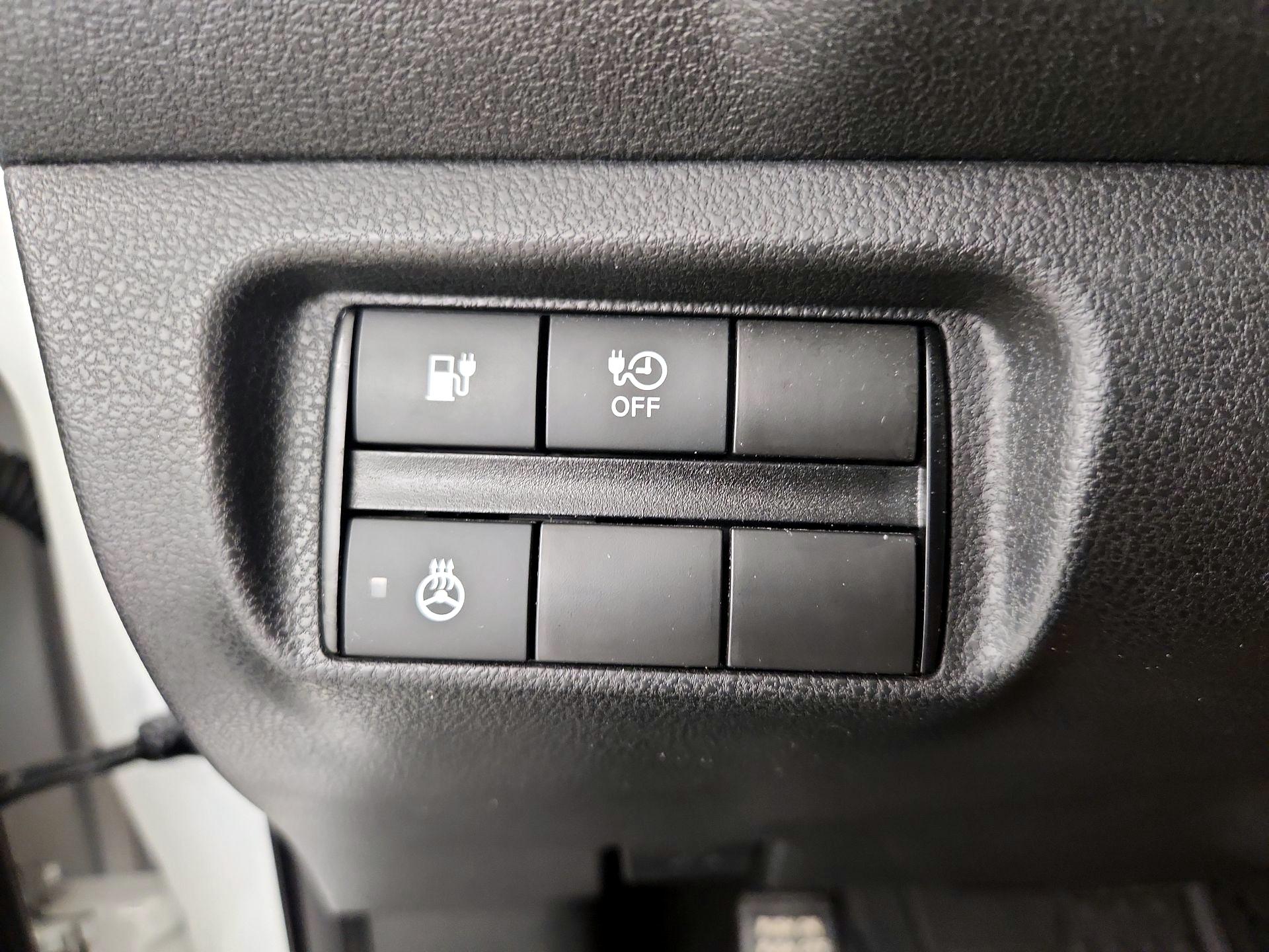 Thumbnail: 2019 Nissan Leaf - 13