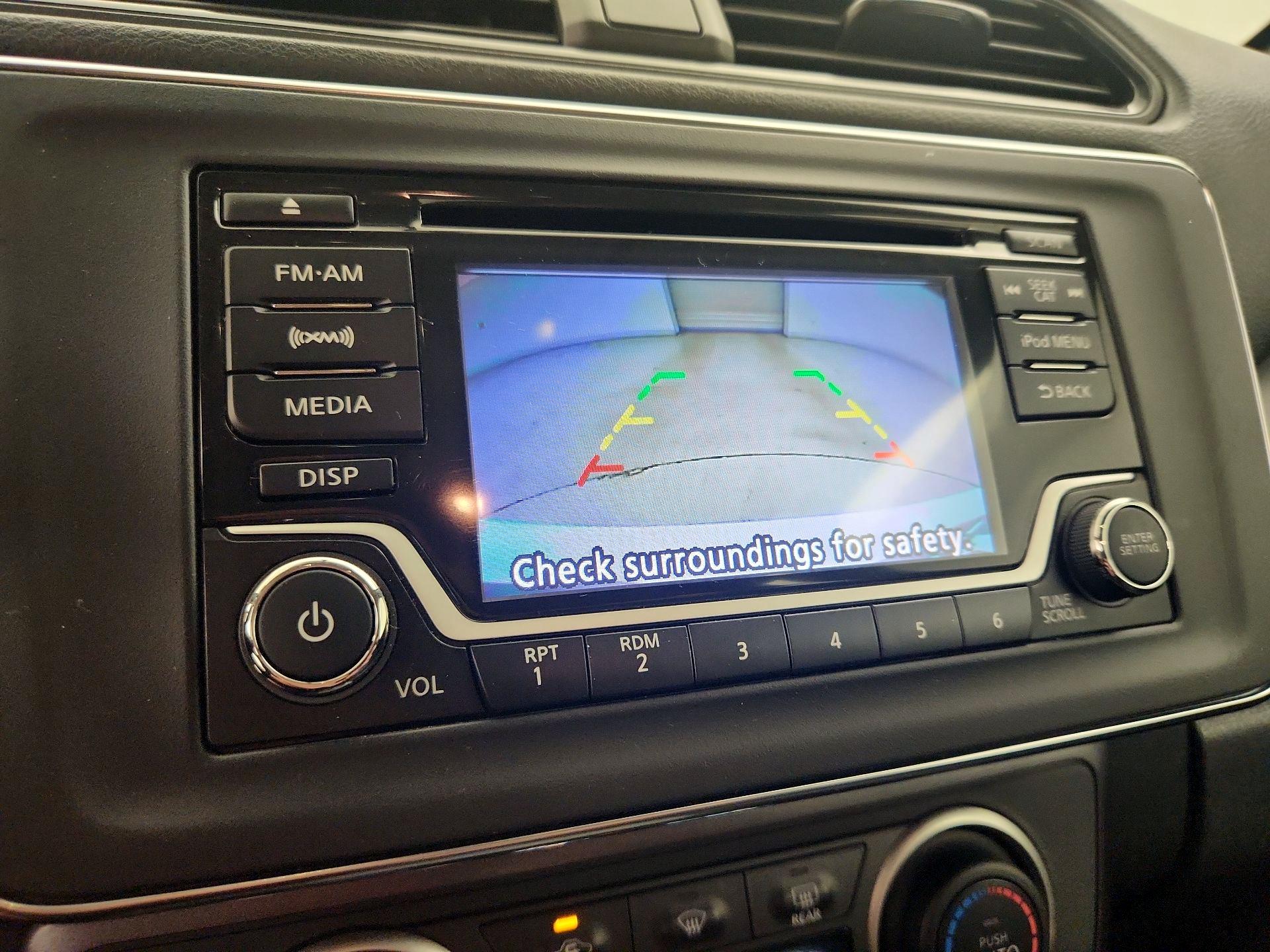 Thumbnail: 2019 Nissan Leaf - 14