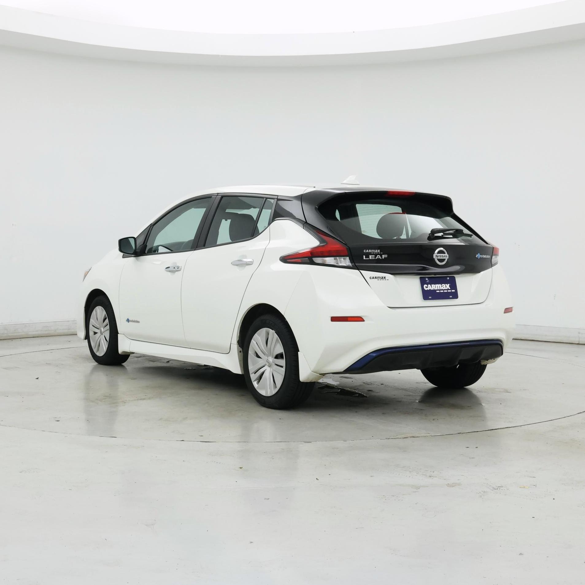 Thumbnail: 2019 Nissan Leaf - 2