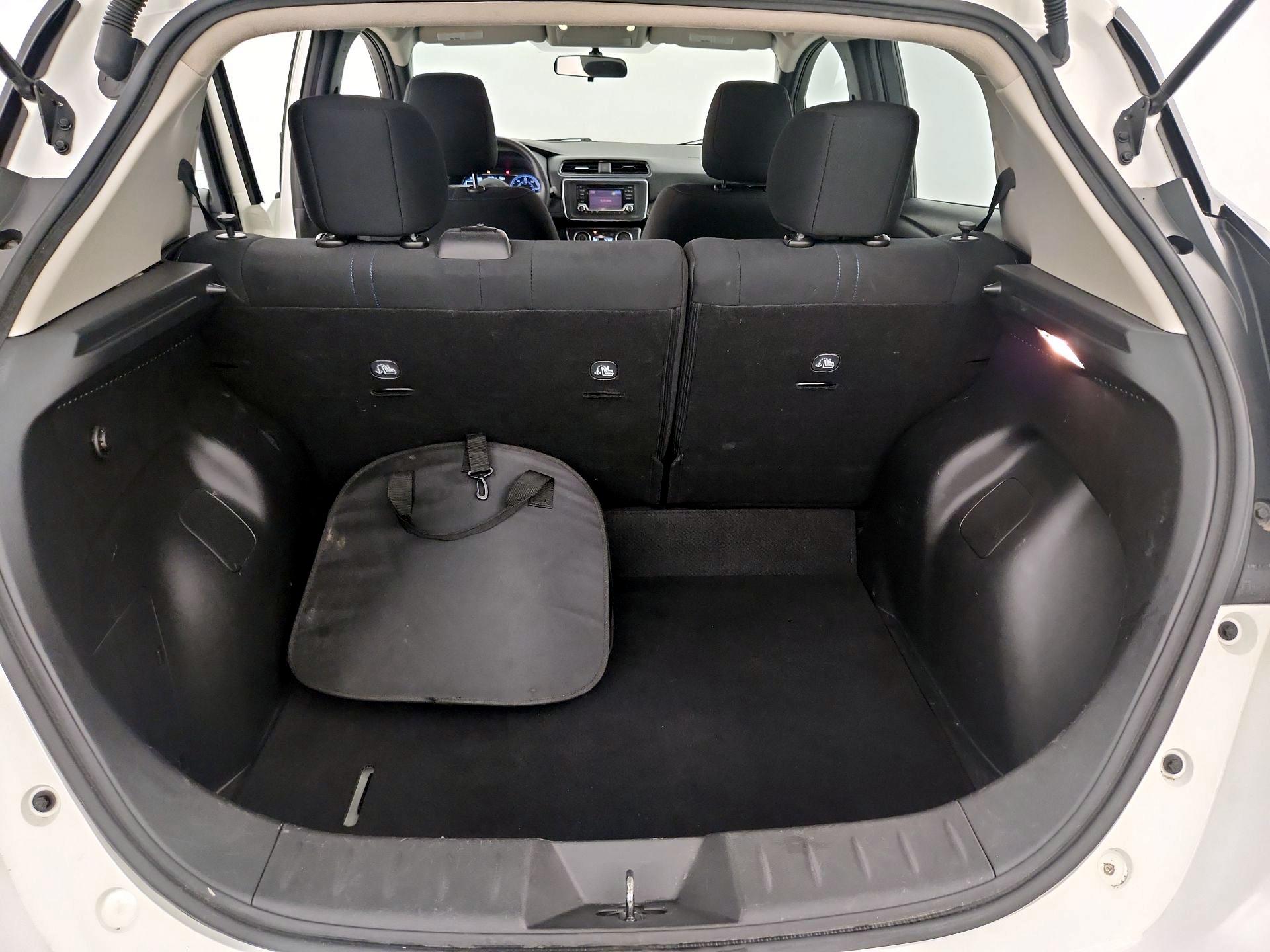 Thumbnail: 2019 Nissan Leaf - 20