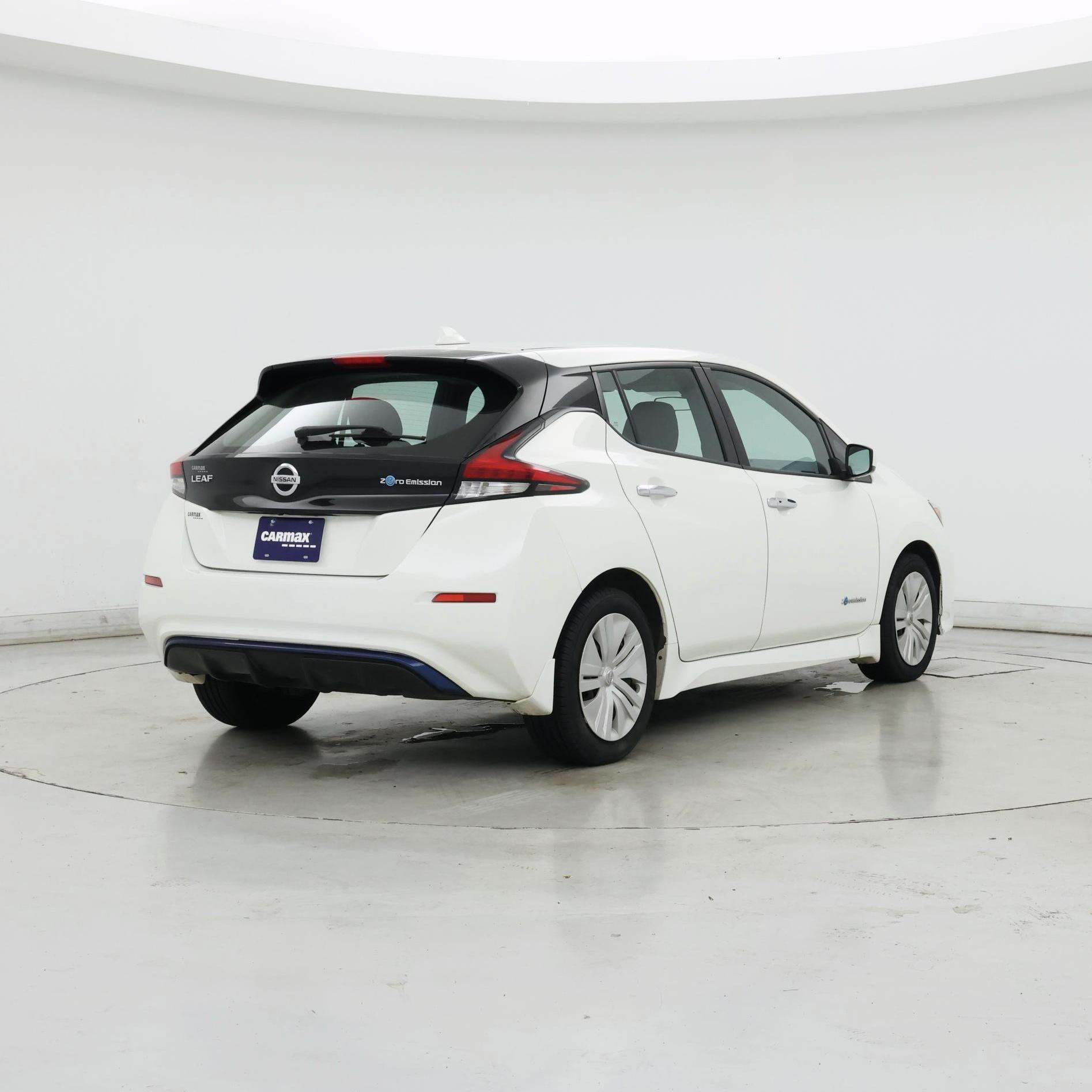 Thumbnail: 2019 Nissan Leaf - 8
