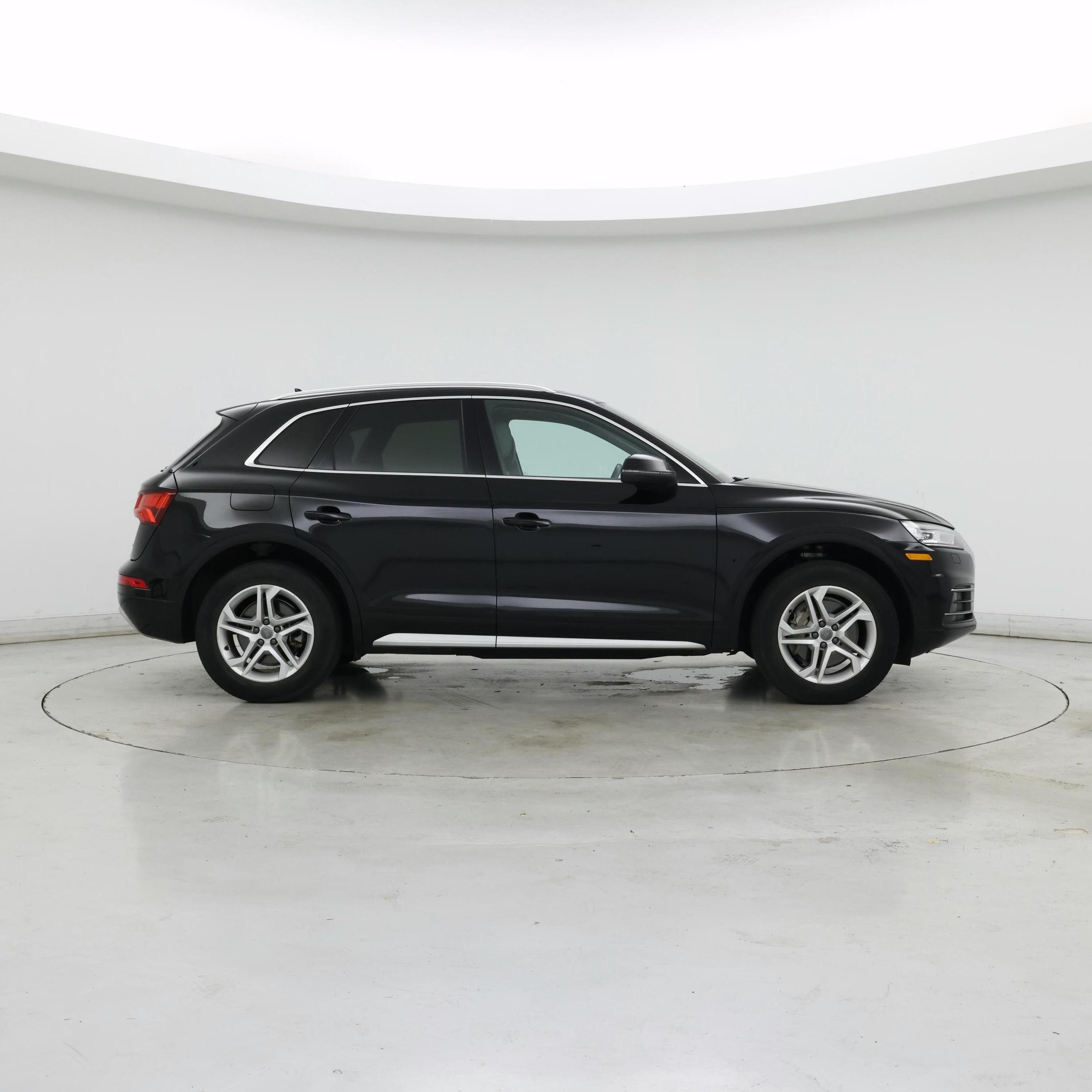 Thumbnail: 2019 Audi Q5 - 7