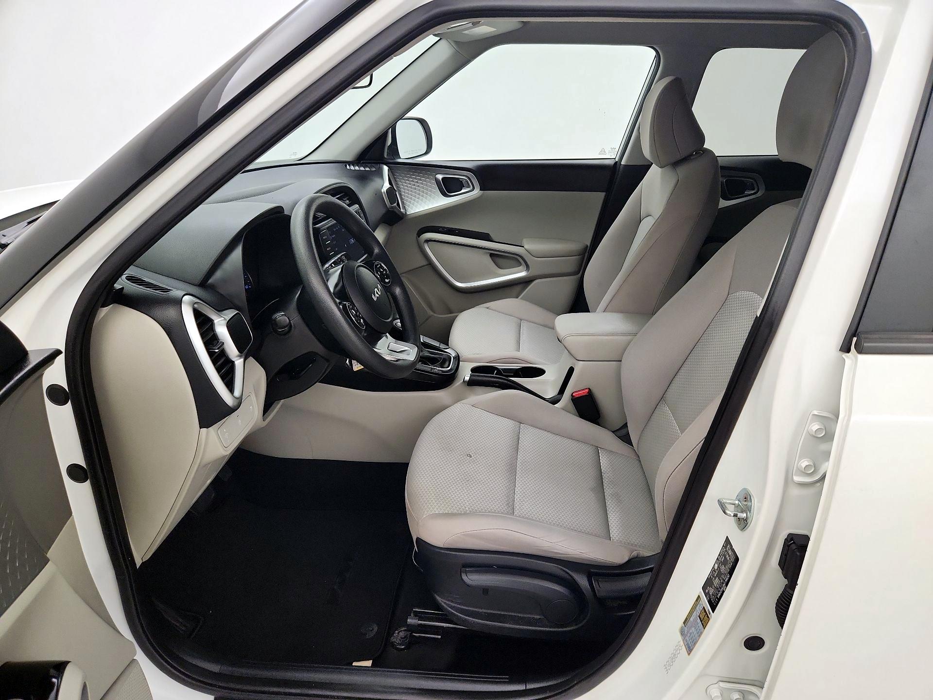 Thumbnail: 2022 Kia Soul - 11