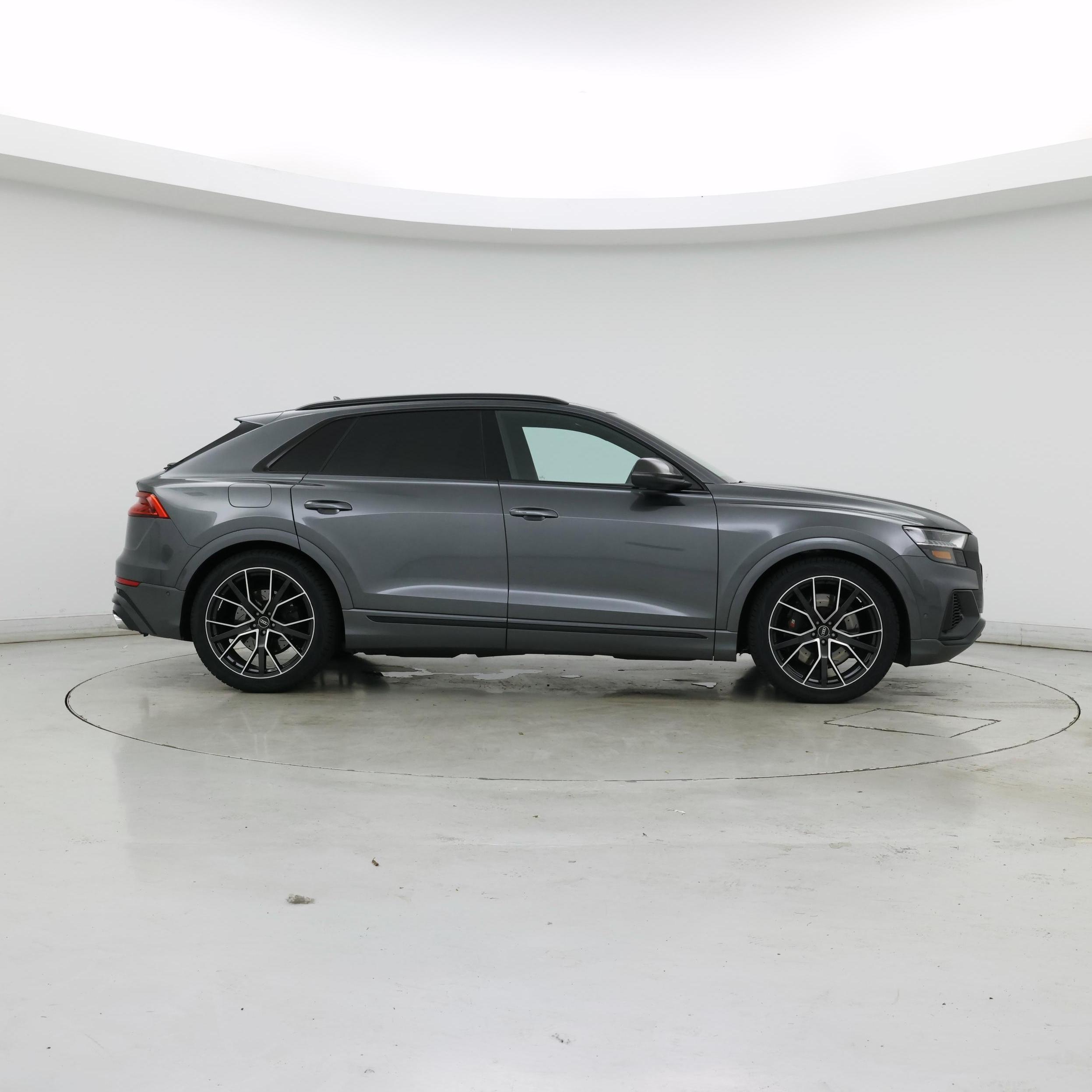 Thumbnail: 2021 Audi SQ8 - 7