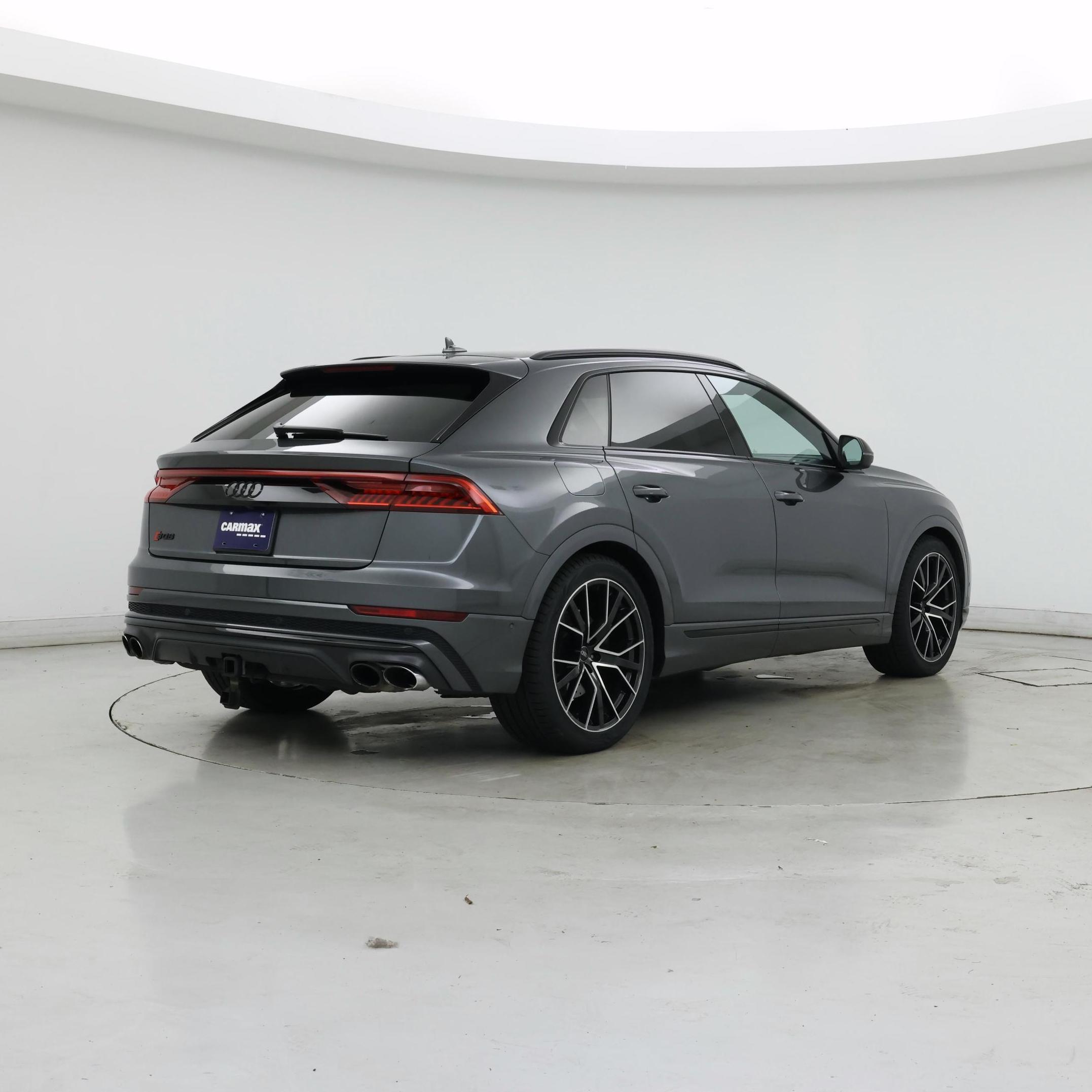 Thumbnail: 2021 Audi SQ8 - 8