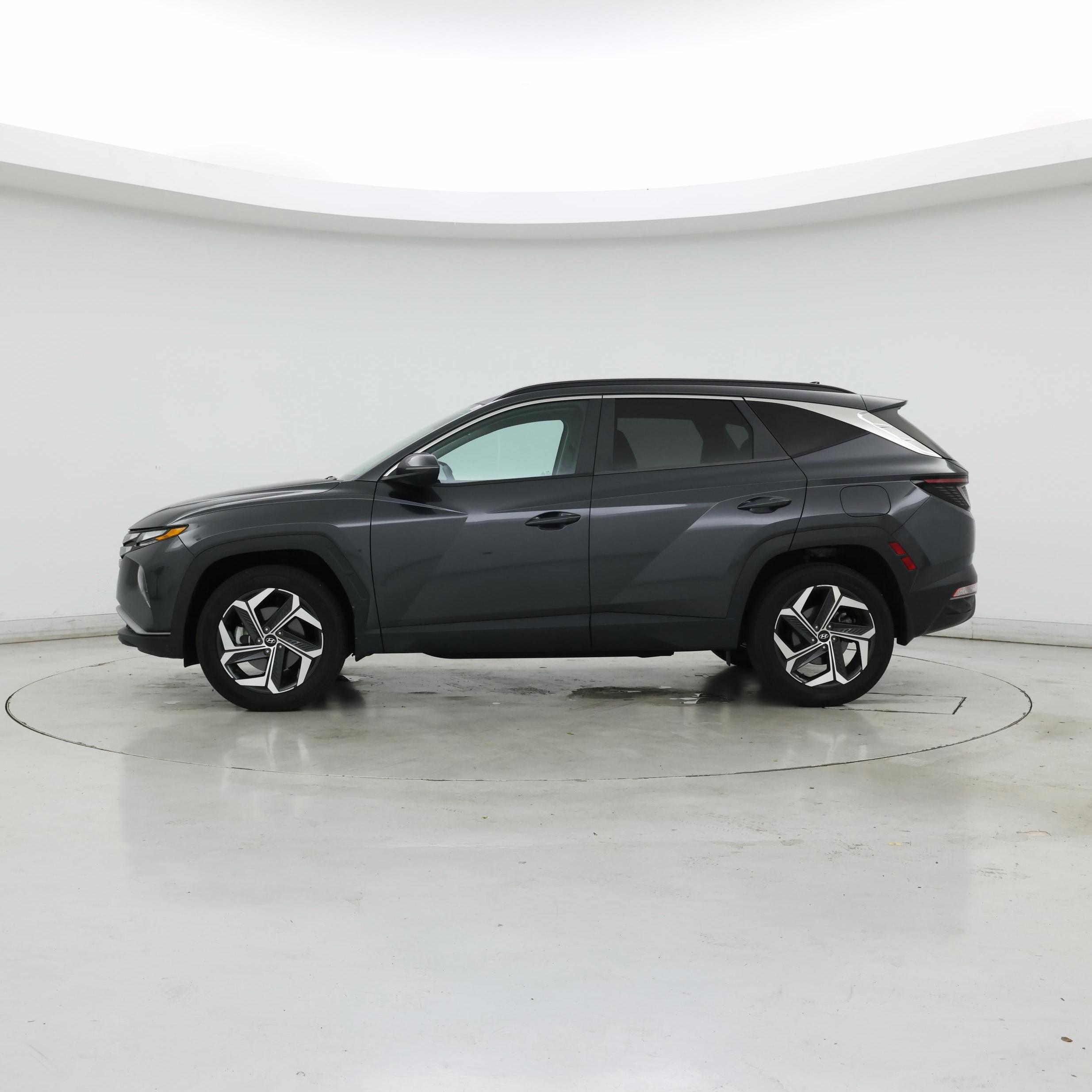 Thumbnail: 2022 Hyundai Tucson - 3
