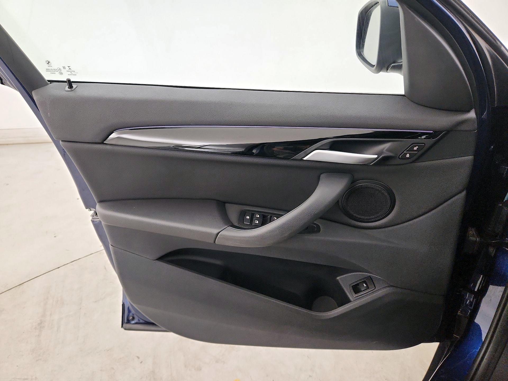 Thumbnail: 2020 BMW X1 - 12