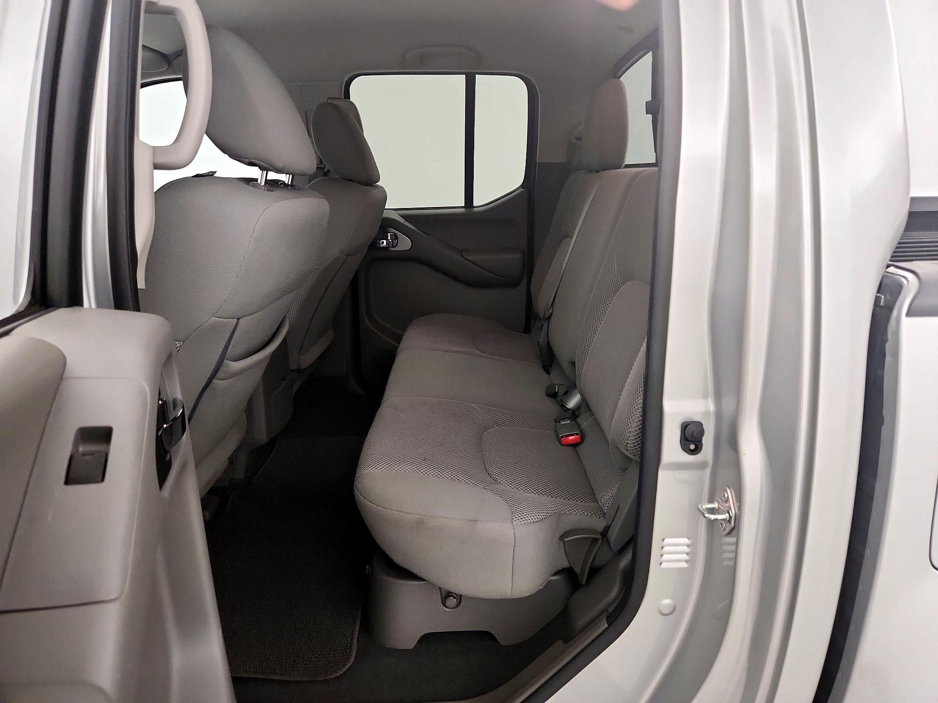 Thumbnail: 2019 Nissan Frontier - 19