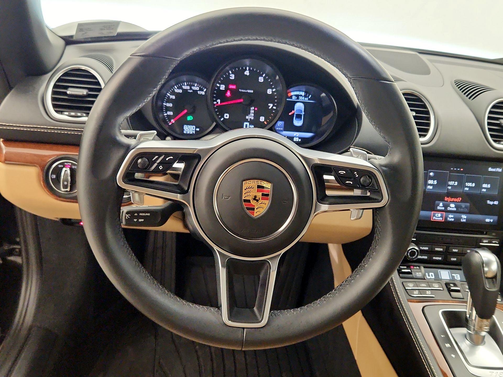 Thumbnail: 2021 Porsche 718 Boxster - 10