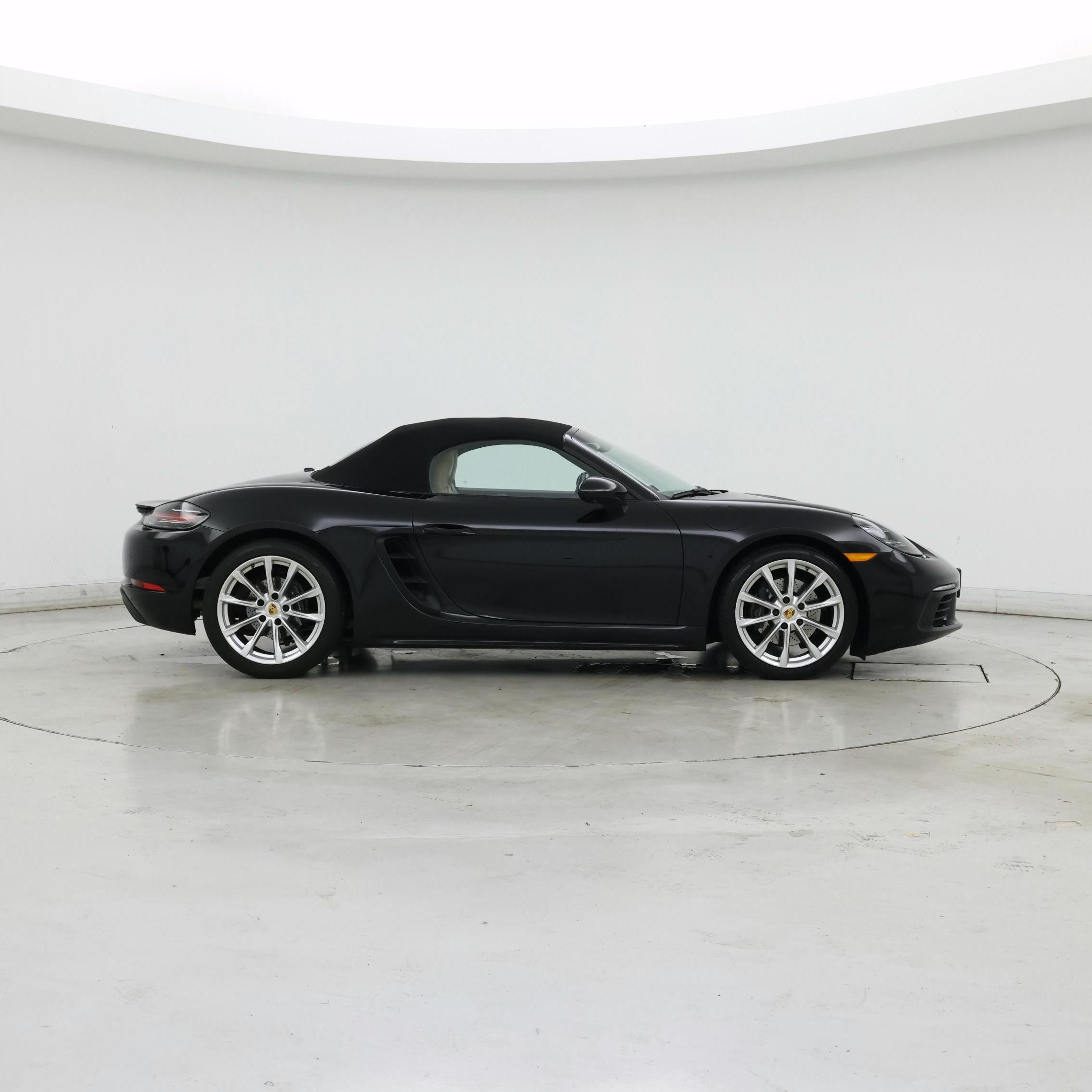 Thumbnail: 2021 Porsche 718 Boxster - 7