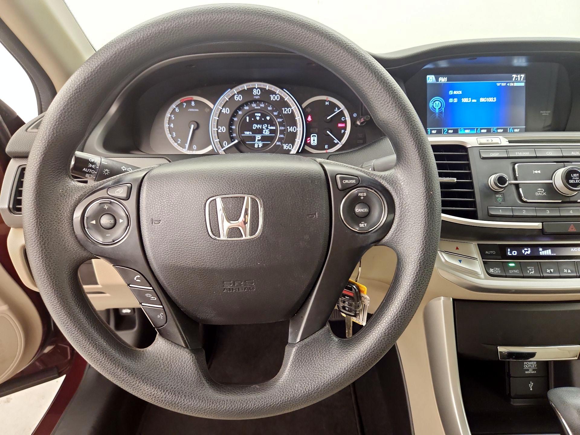 Thumbnail: 2013 Honda Accord - 10