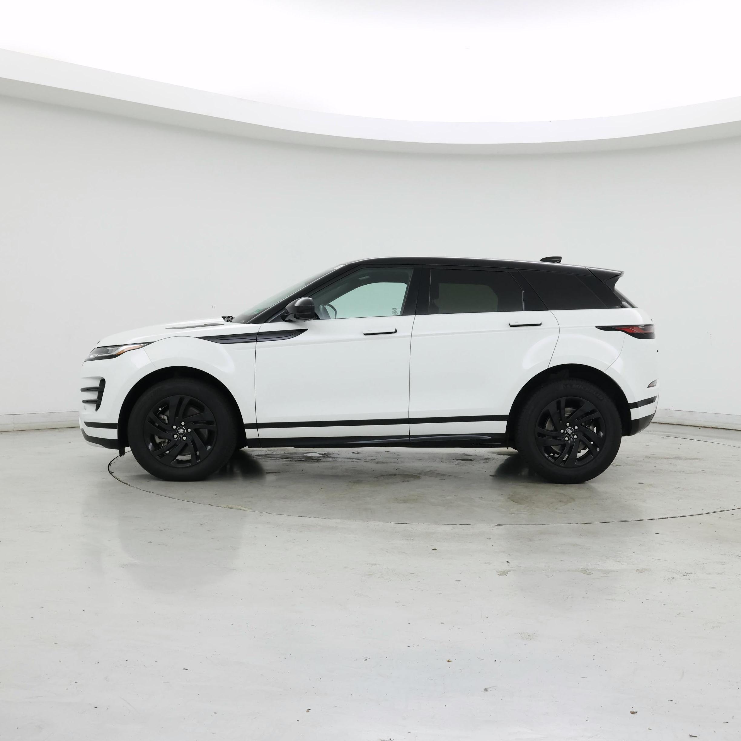 Thumbnail: 2022 Land Rover Range Rover Evoque - 3