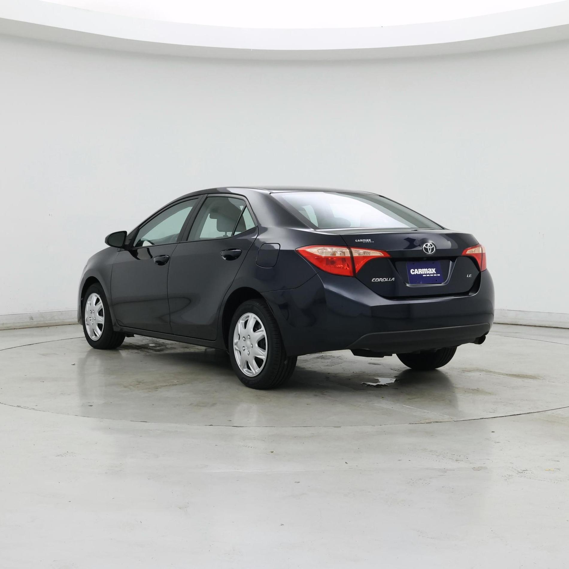 Thumbnail: 2017 Toyota Corolla - 2