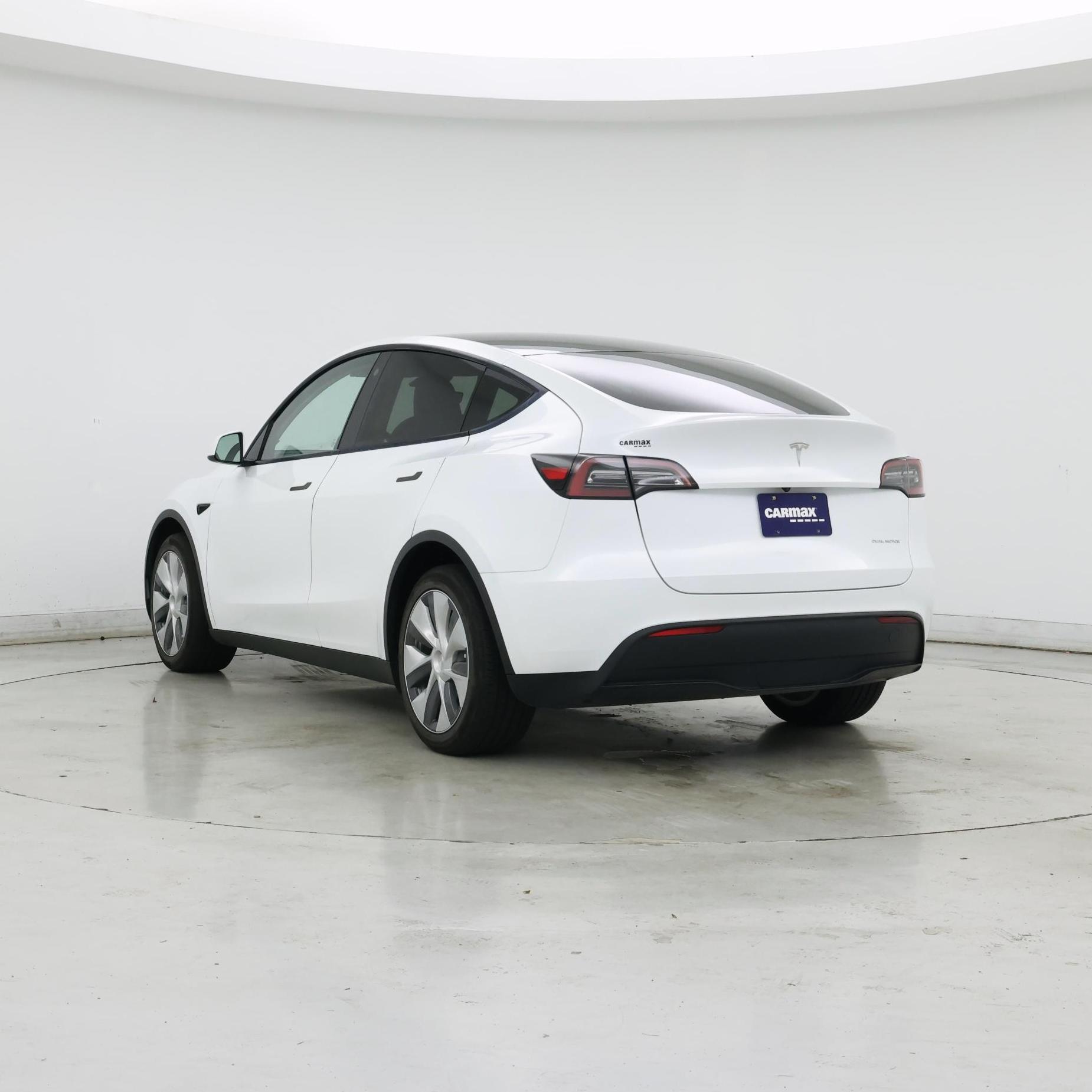 Thumbnail: 2023 Tesla Model Y - 2
