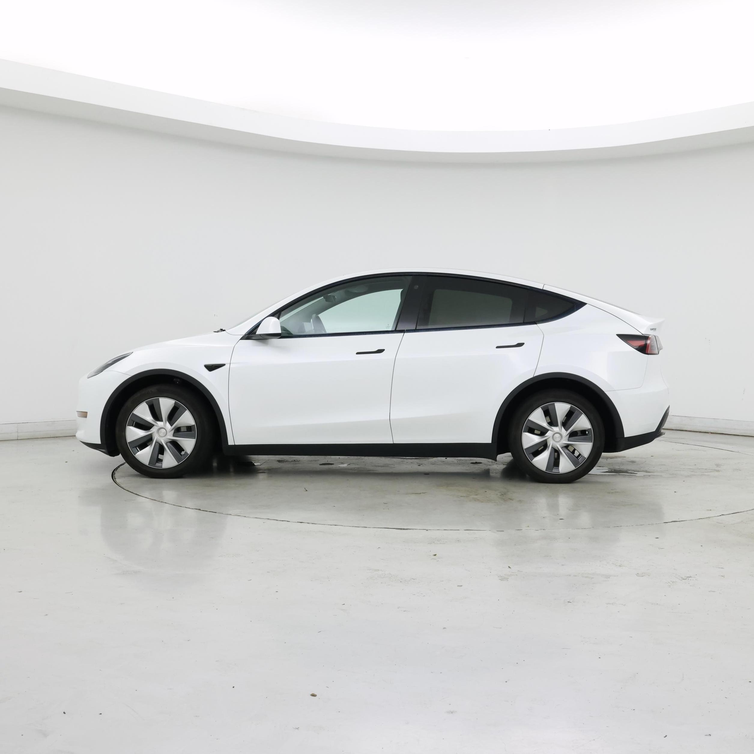 Thumbnail: 2023 Tesla Model Y - 3