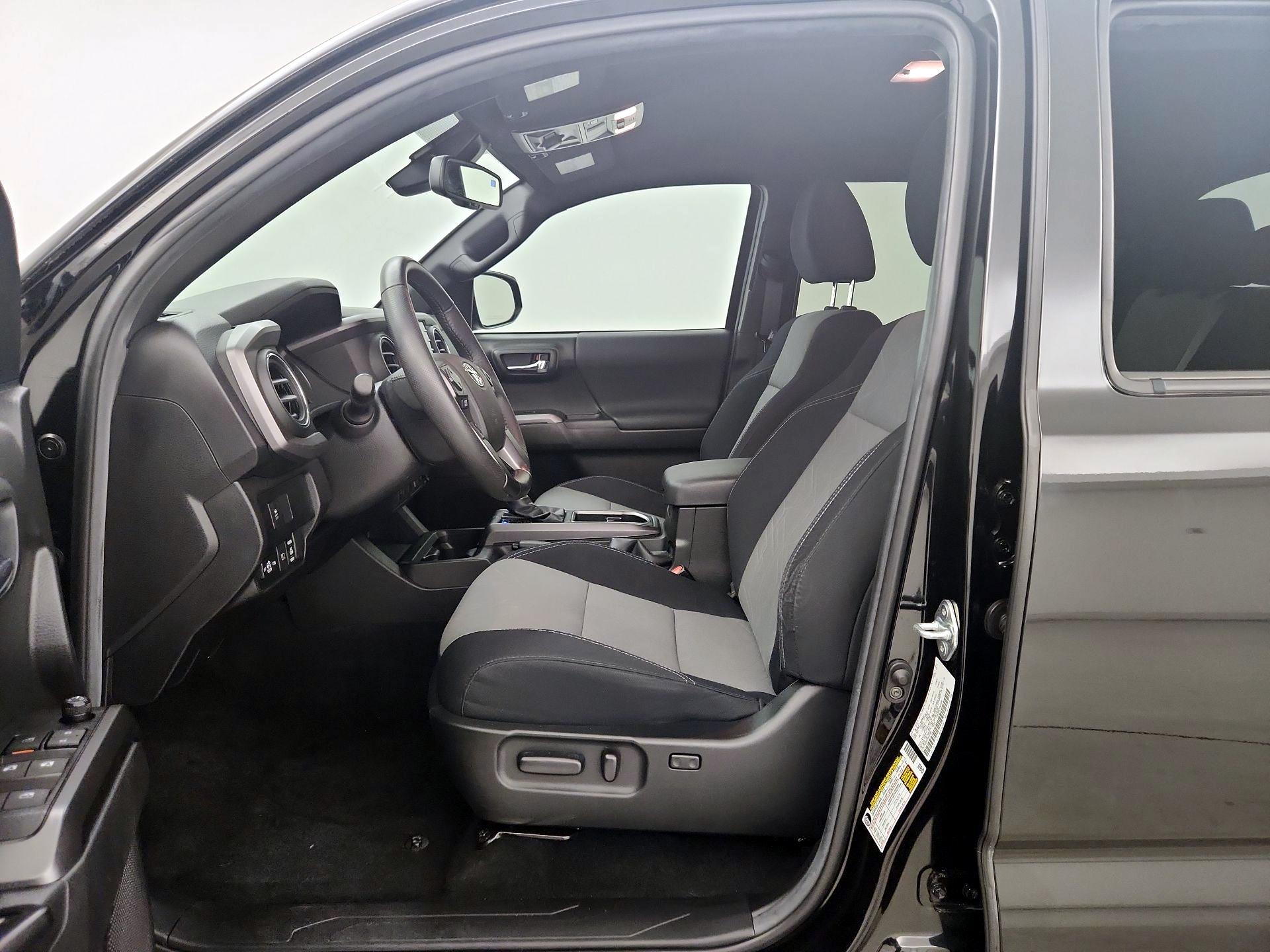 Thumbnail: 2023 Toyota Tacoma - 11