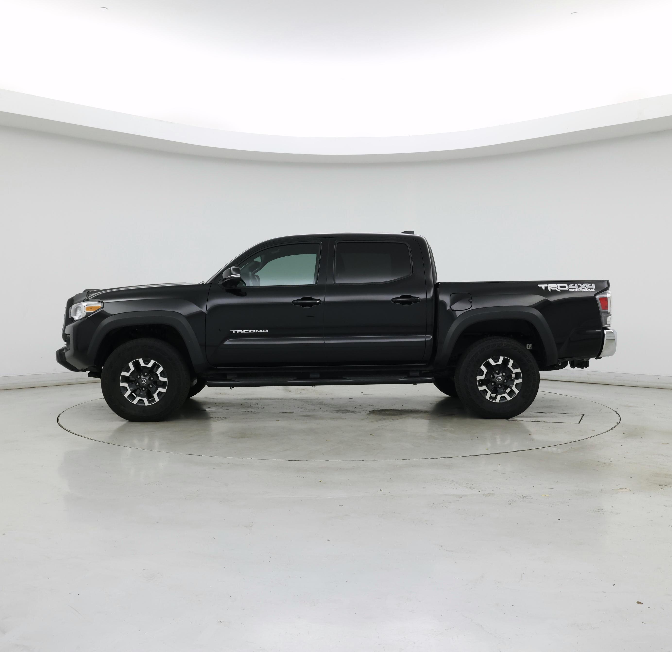 Thumbnail: 2023 Toyota Tacoma - 3