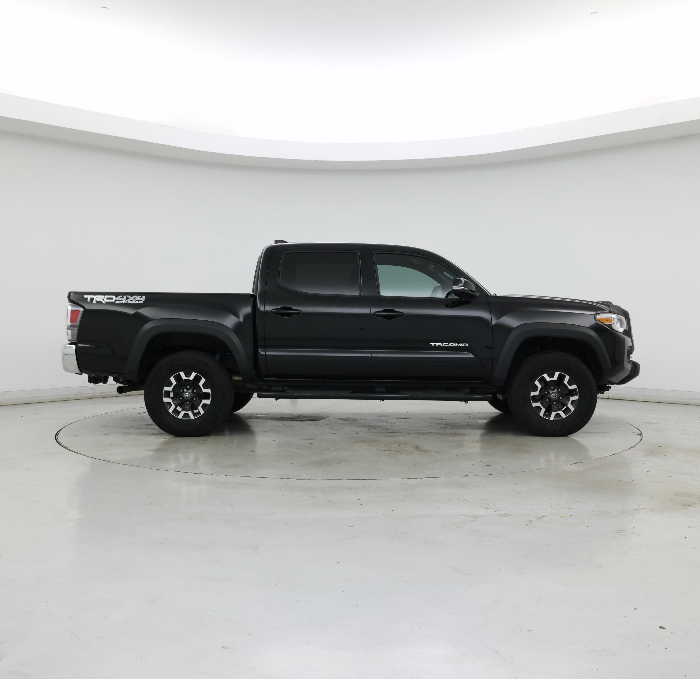 Thumbnail: 2023 Toyota Tacoma - 7