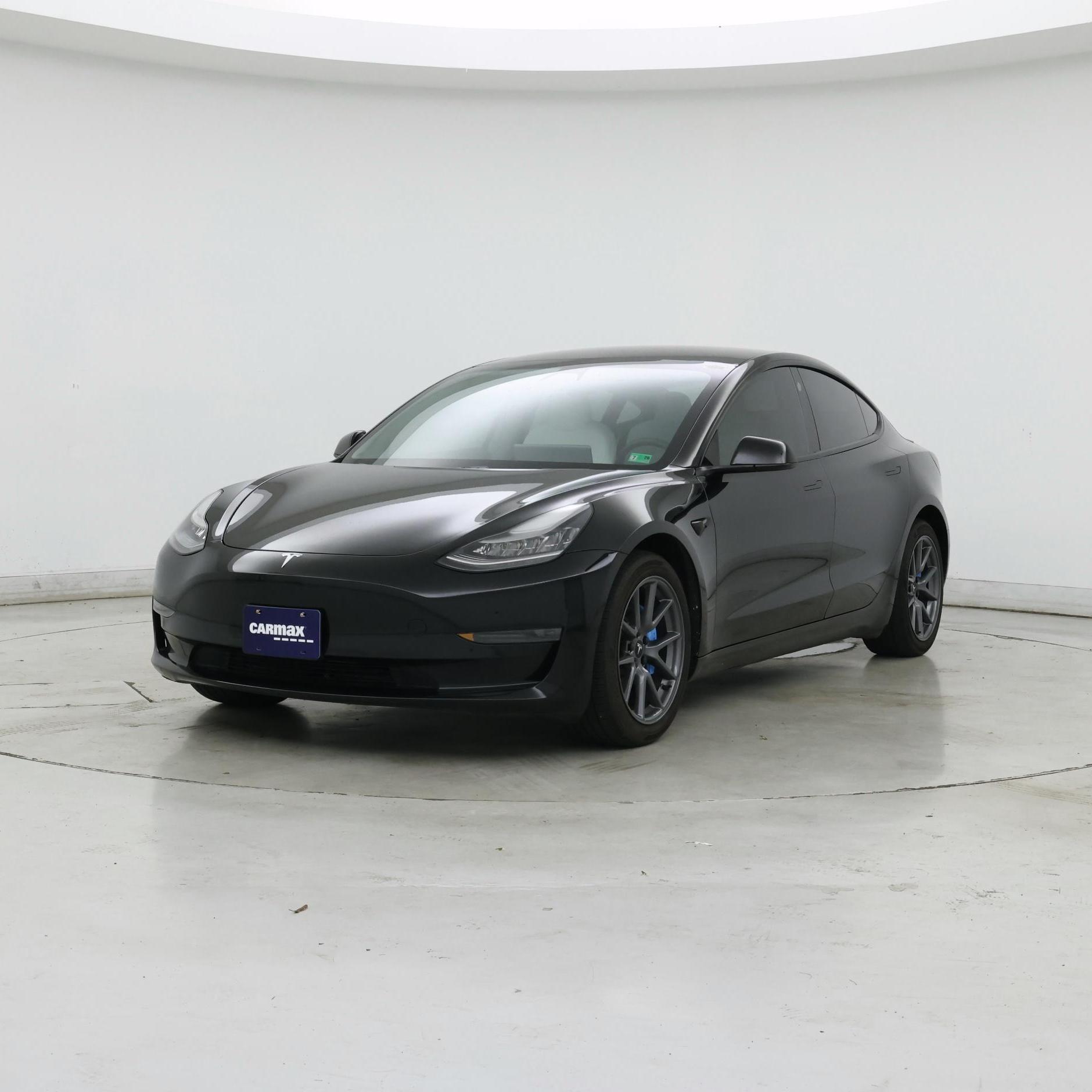 Thumbnail: 2021 Tesla Model 3 - 4