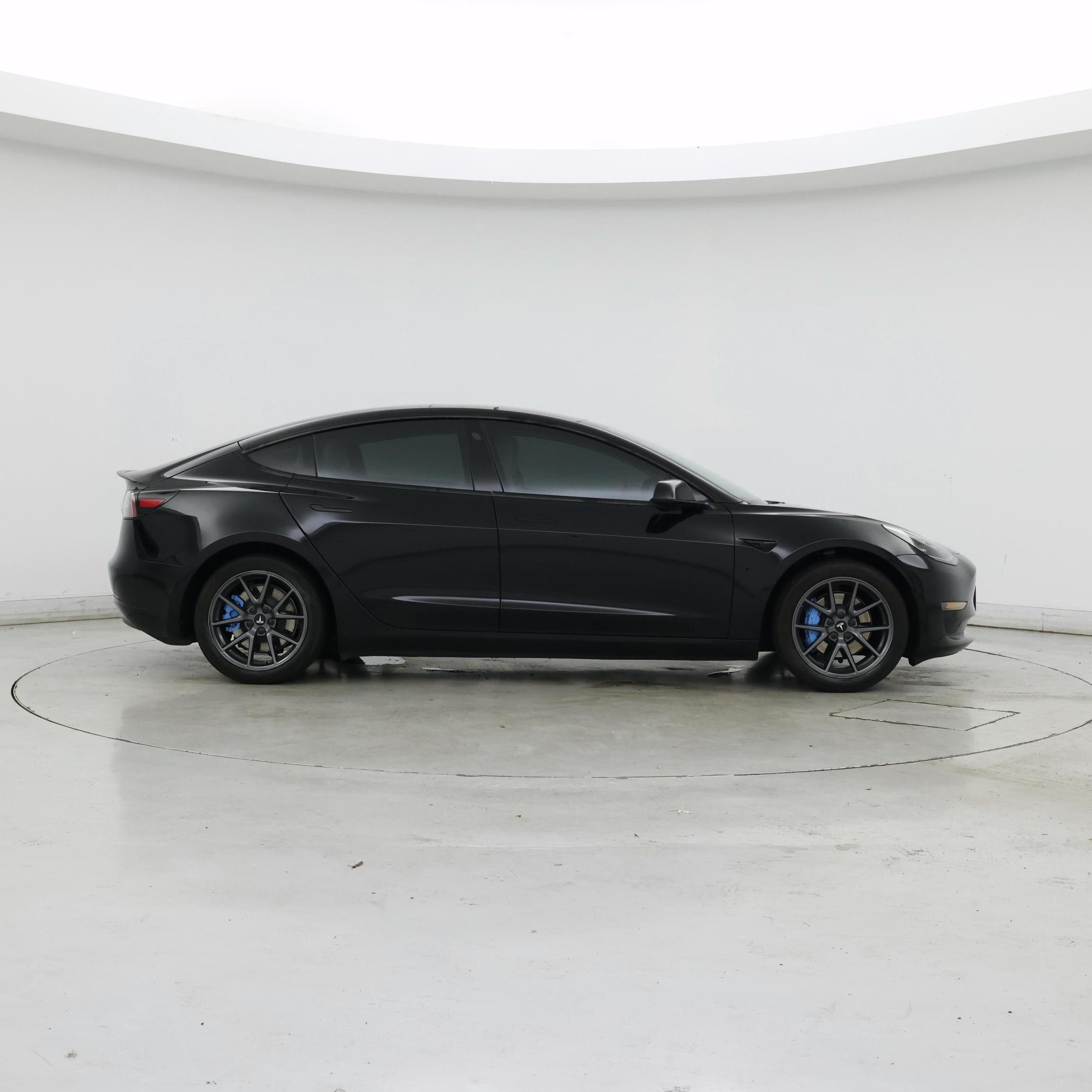 Thumbnail: 2021 Tesla Model 3 - 7