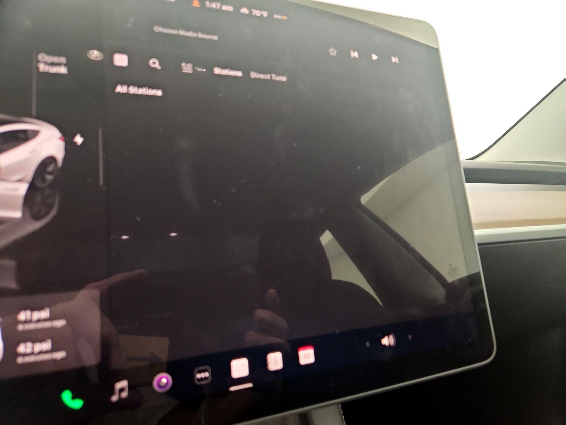 Thumbnail: 2023 Tesla Model 3 - 15