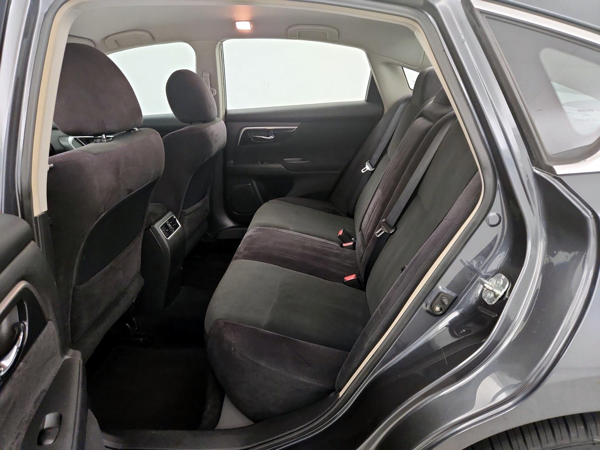 Thumbnail: 2013 Nissan Altima - 19