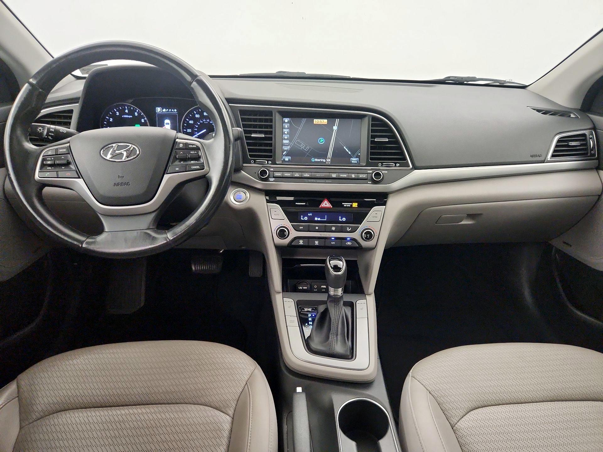 Thumbnail: 2017 Hyundai Elantra - 9