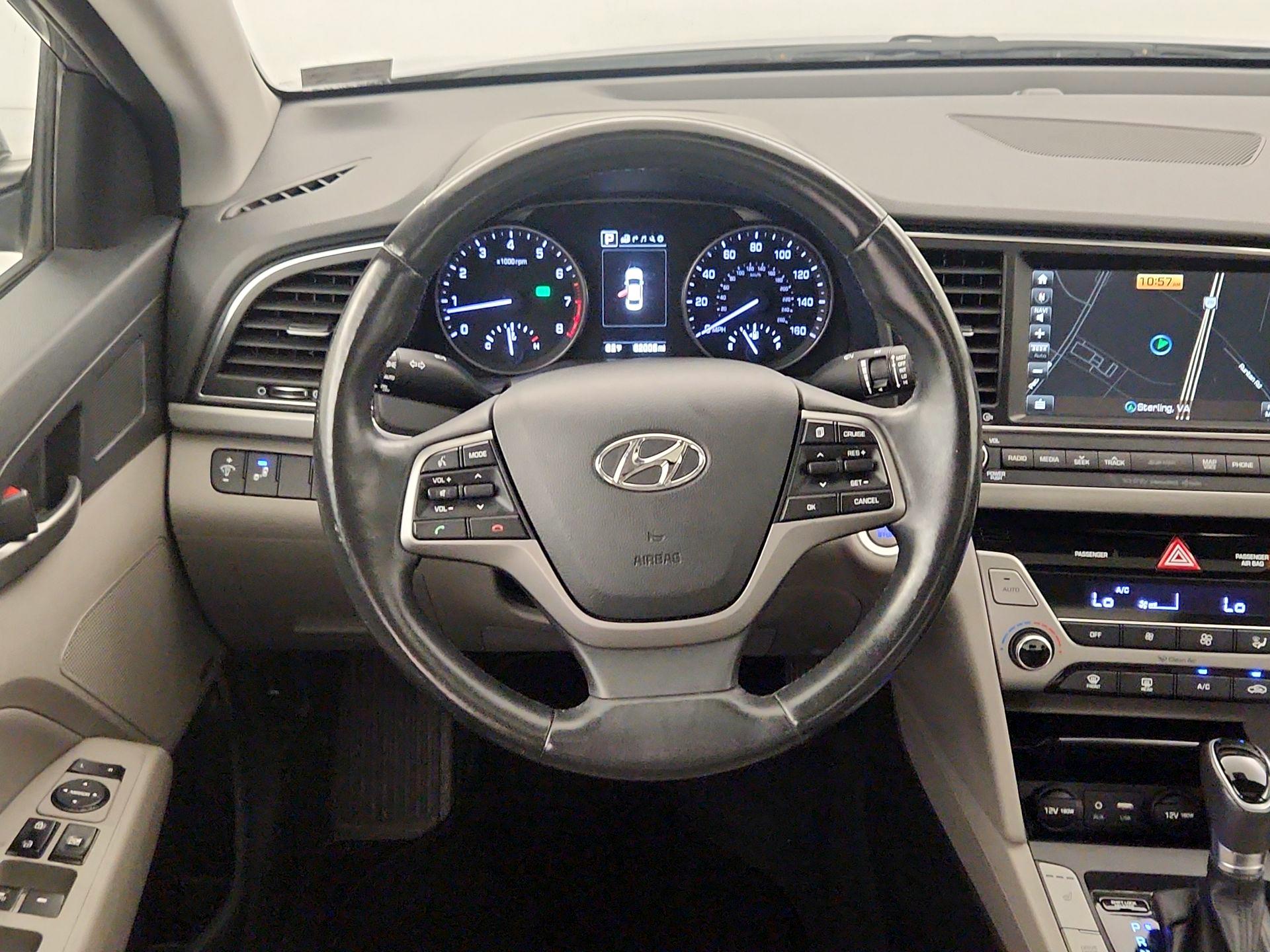 Thumbnail: 2017 Hyundai Elantra - 10