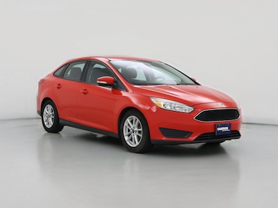 Red 2016 Ford Focus SE