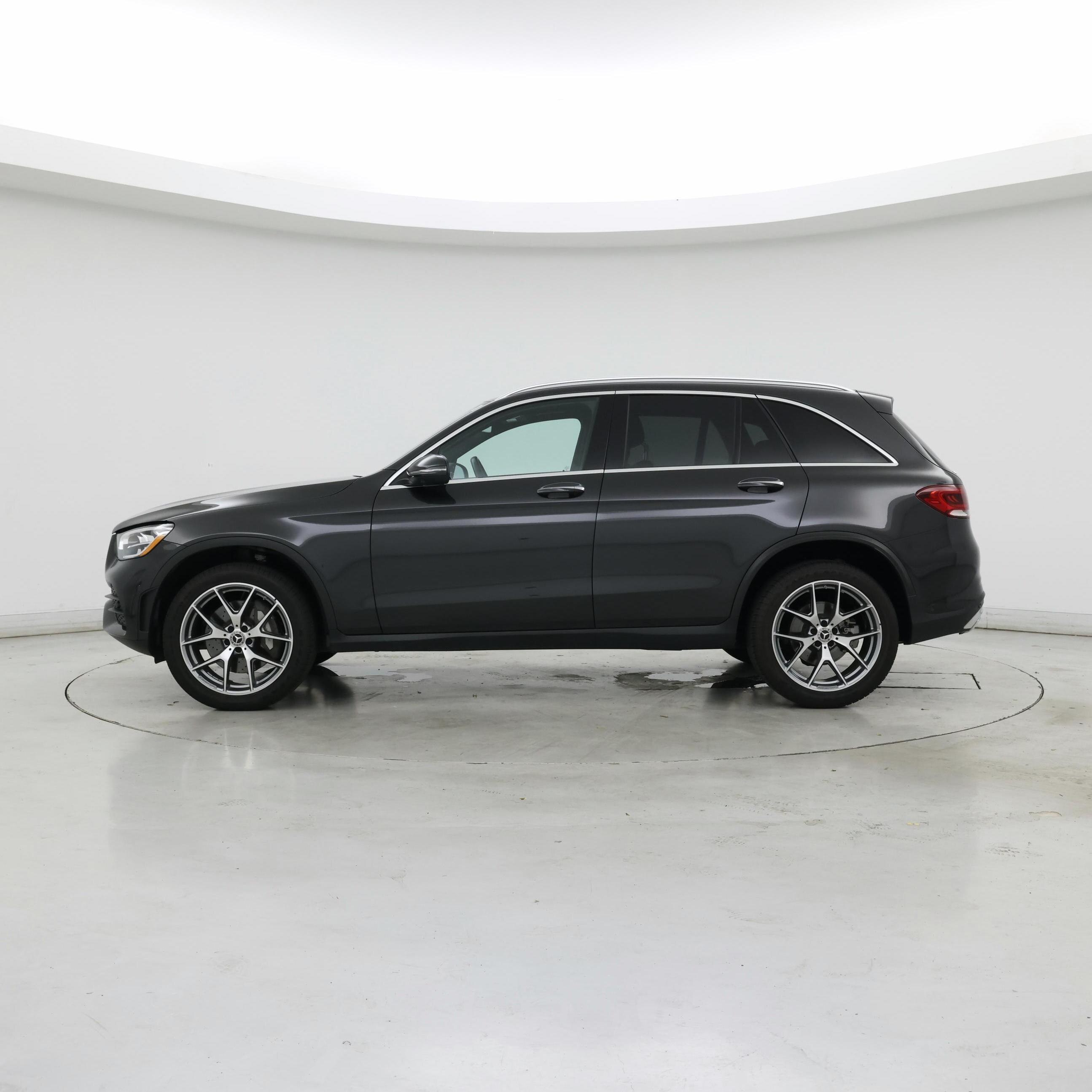 Thumbnail: 2022 Mercedes-Benz GLC - 3