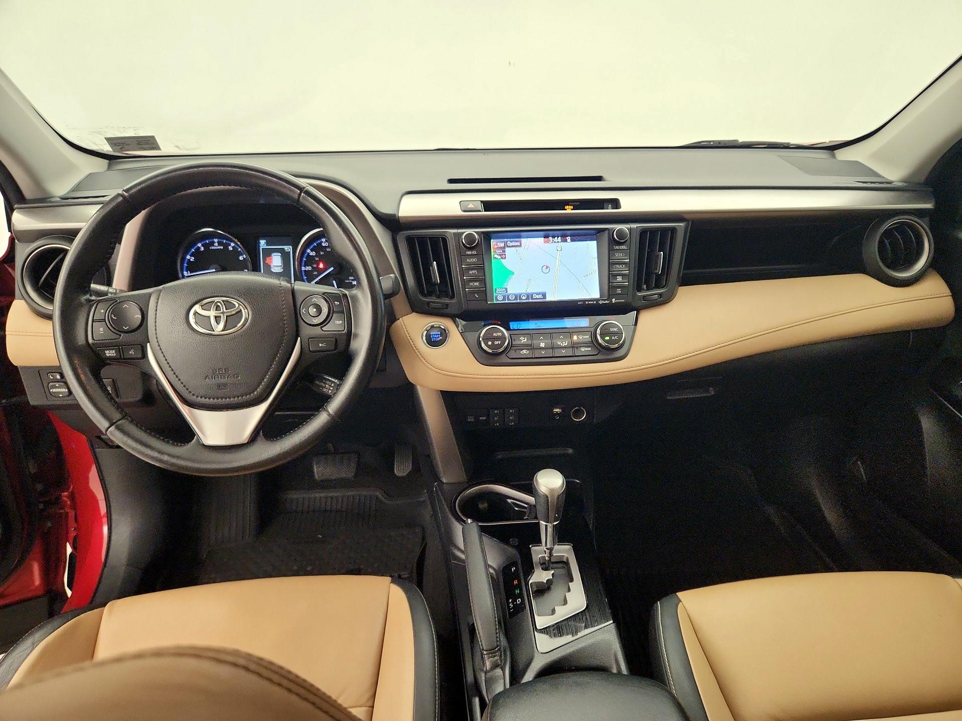 Thumbnail: 2016 Toyota RAV4 - 9