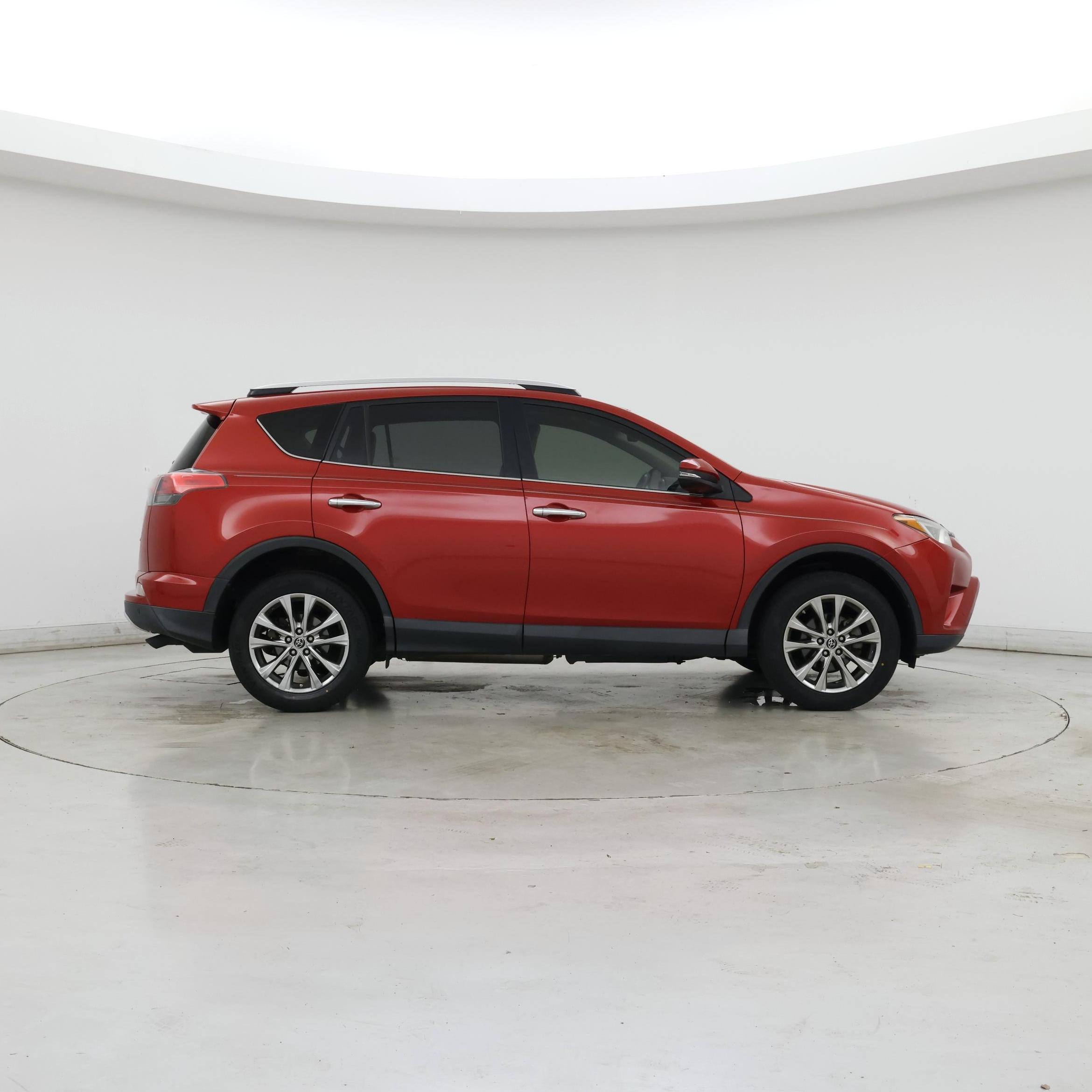 Thumbnail: 2016 Toyota RAV4 - 7