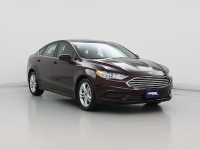 Red 2018 Ford Fusion SE