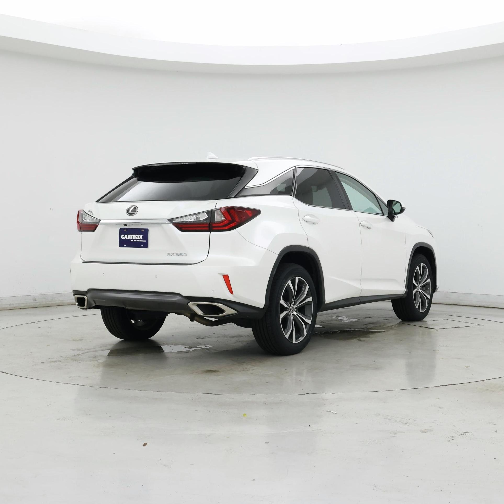 Thumbnail: 2018 Lexus RX - 8