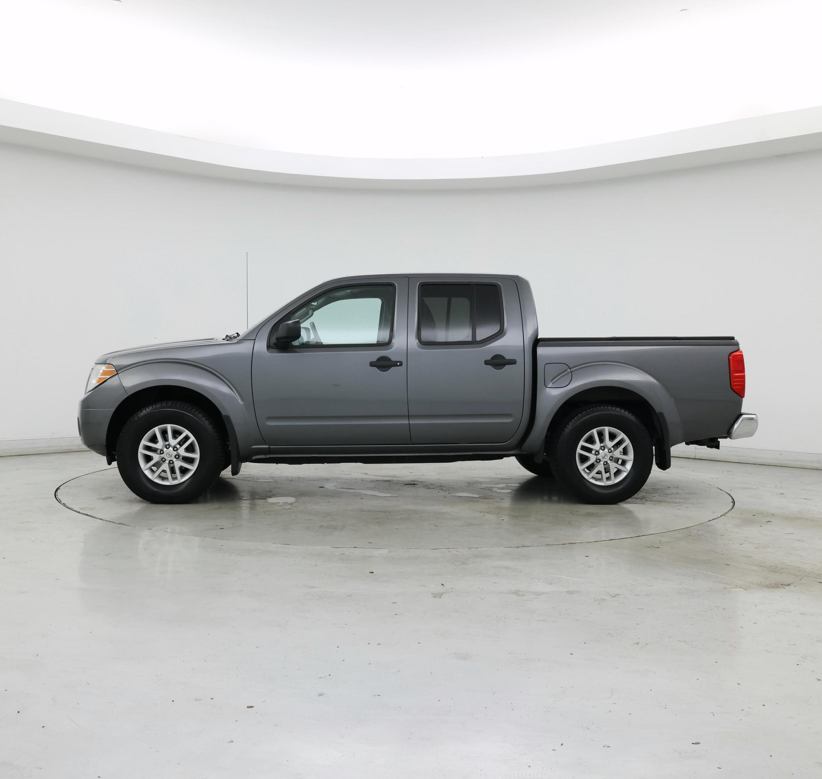 Thumbnail: 2017 Nissan Frontier - 3