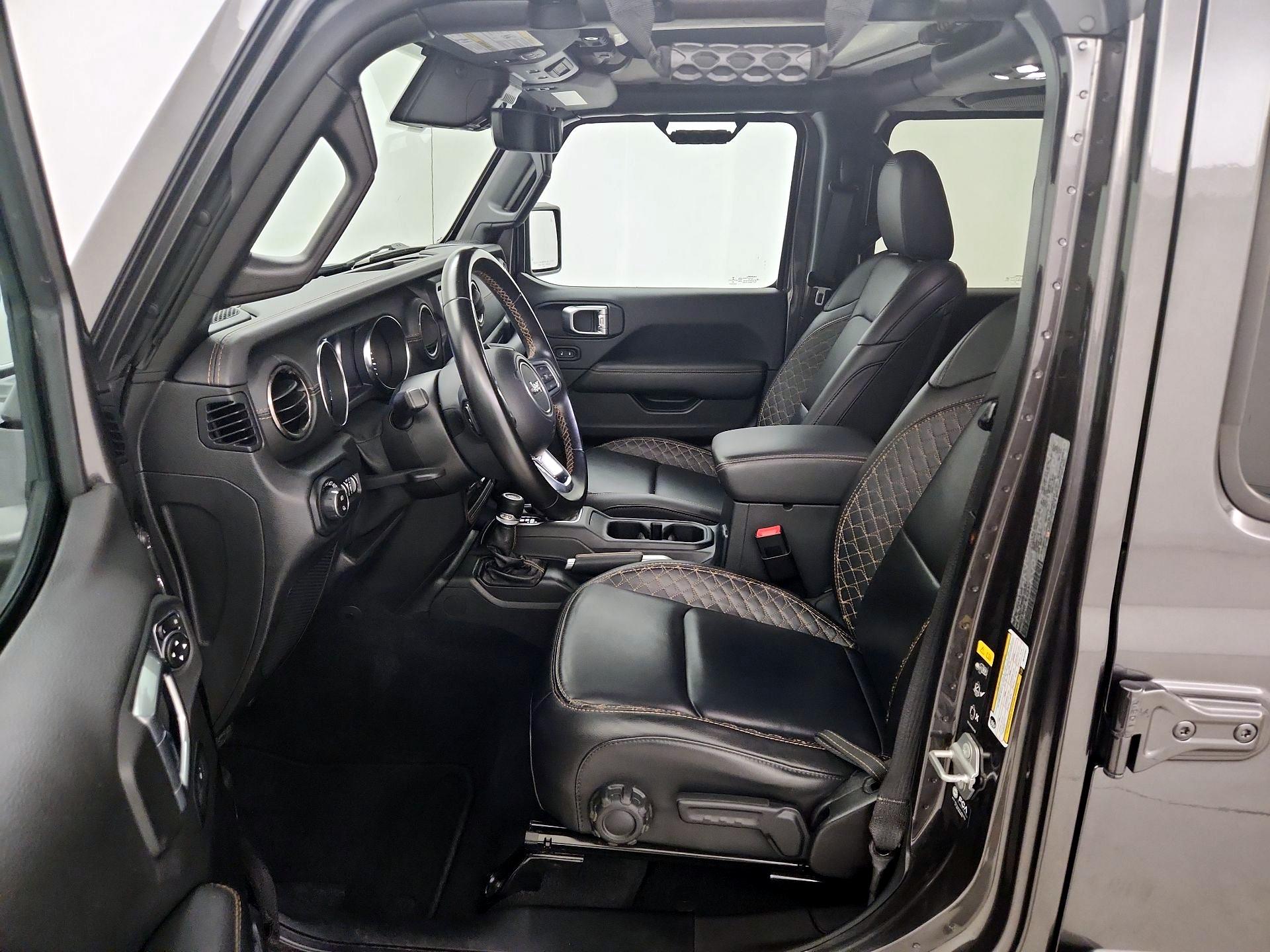 Thumbnail: 2021 Jeep Gladiator - 11