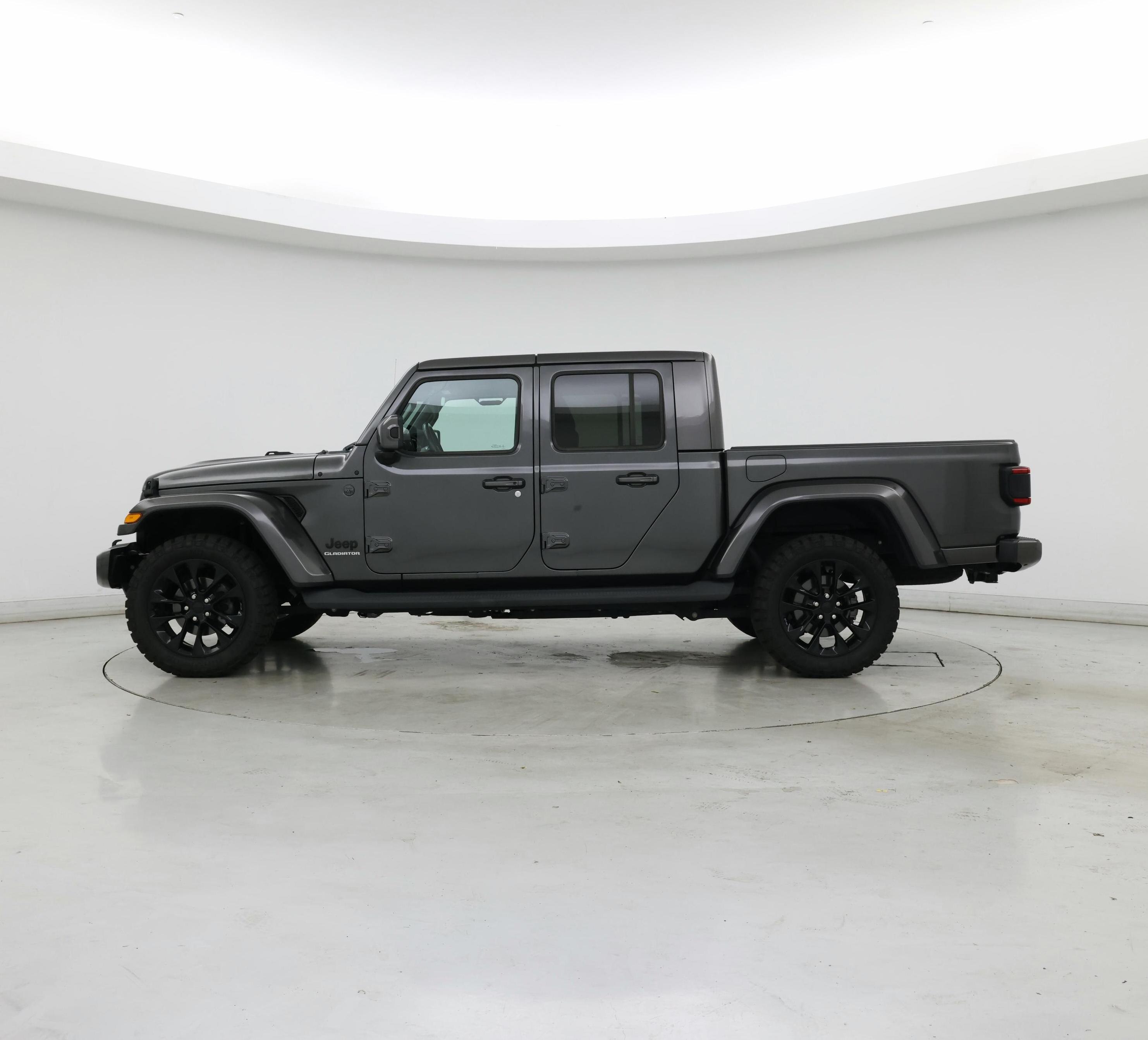 Thumbnail: 2021 Jeep Gladiator - 3