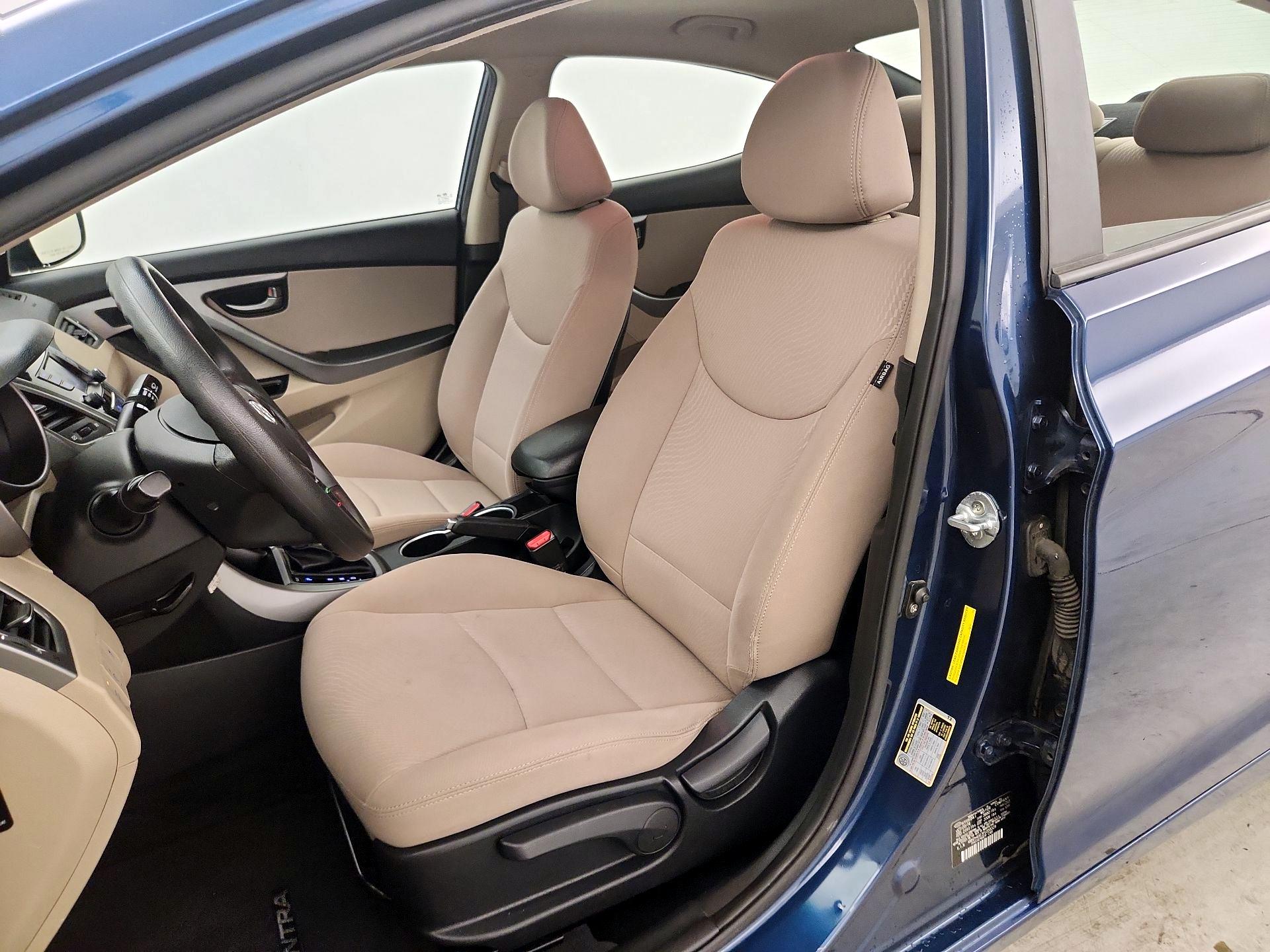 Thumbnail: 2015 Hyundai Elantra - 11