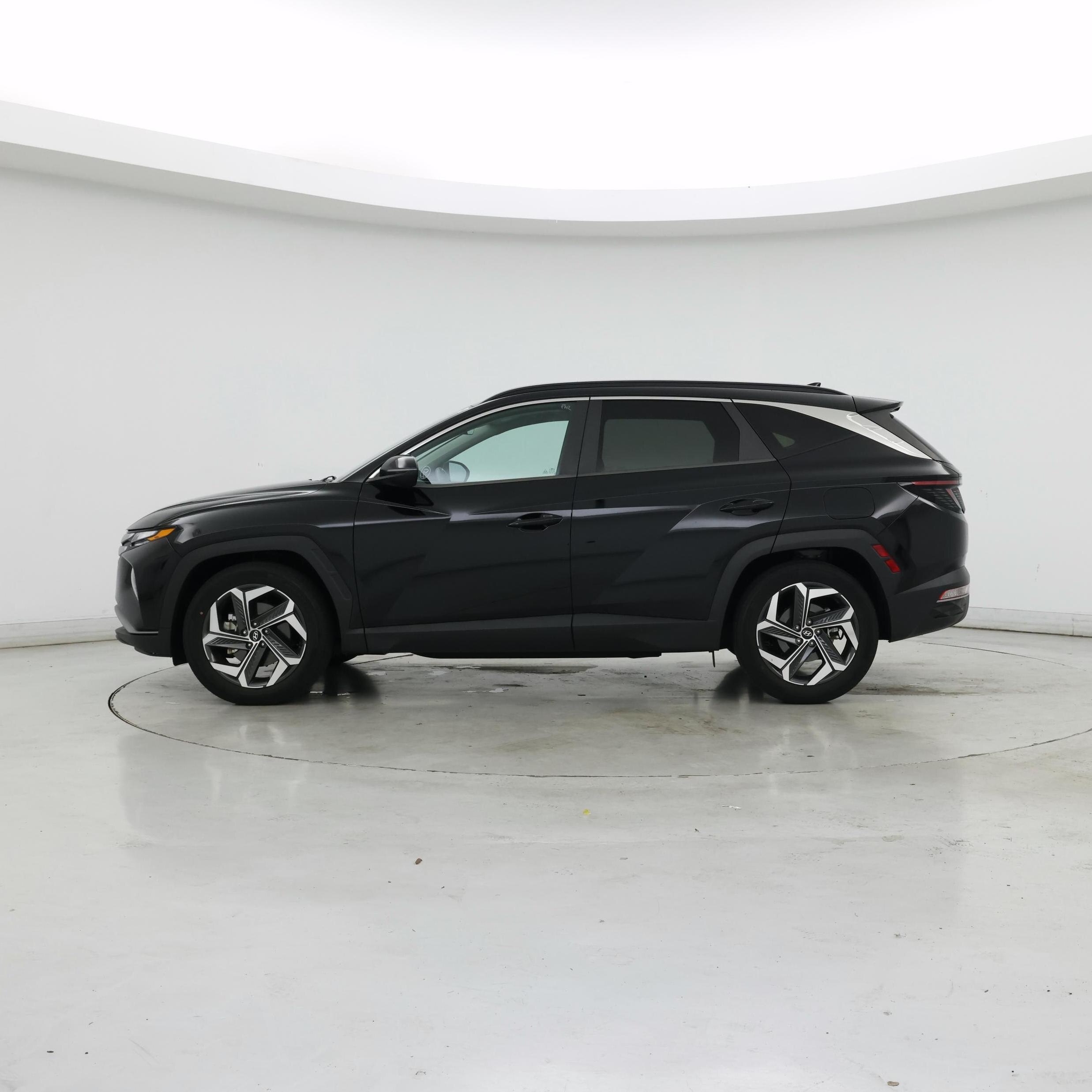 Thumbnail: 2022 Hyundai Tucson - 3