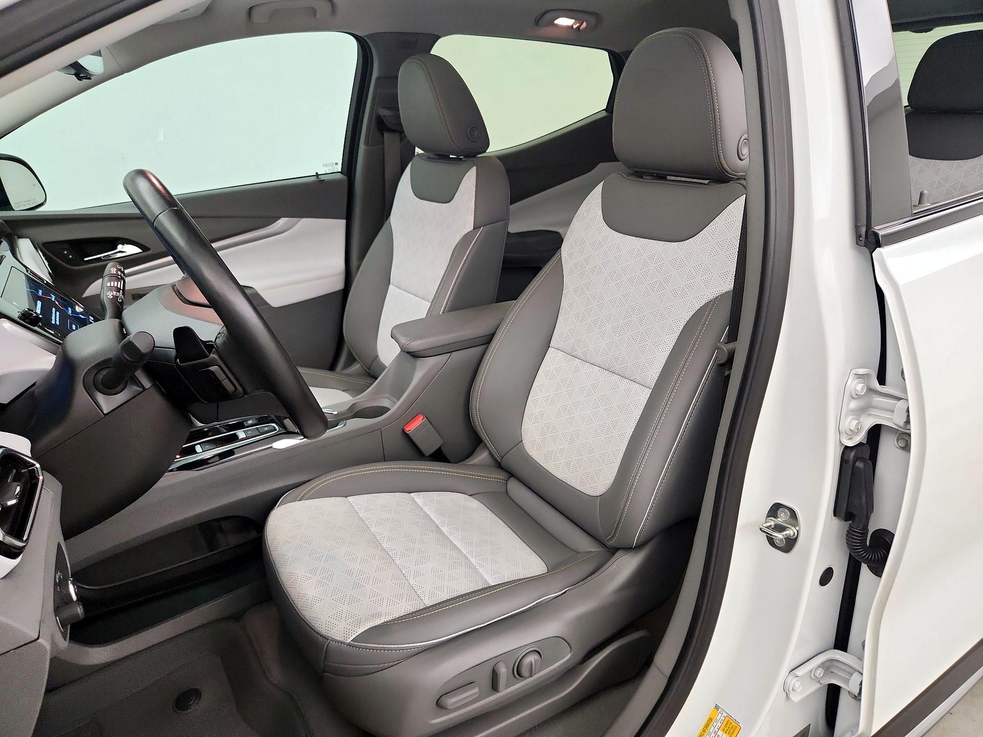 Thumbnail: 2023 Chevrolet Bolt EUV - 11