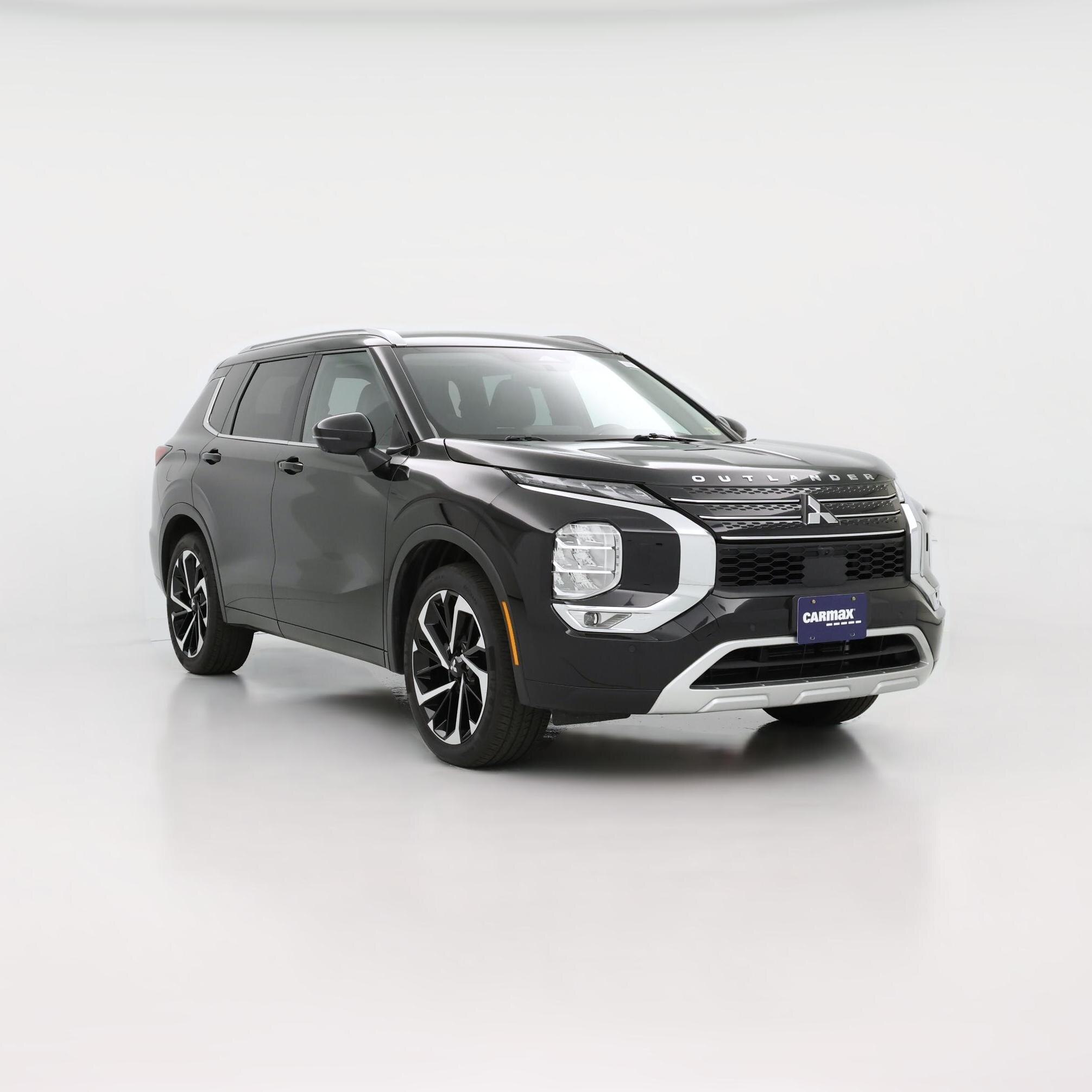Thumbnail: 2022 Mitsubishi Outlander - 1