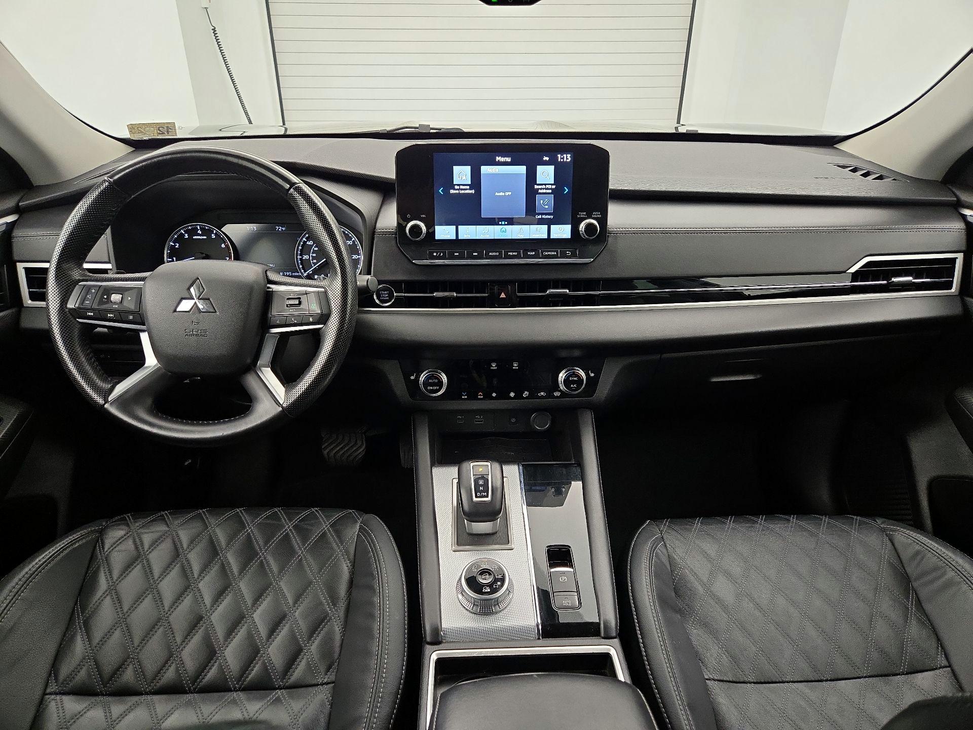 Thumbnail: 2022 Mitsubishi Outlander - 9