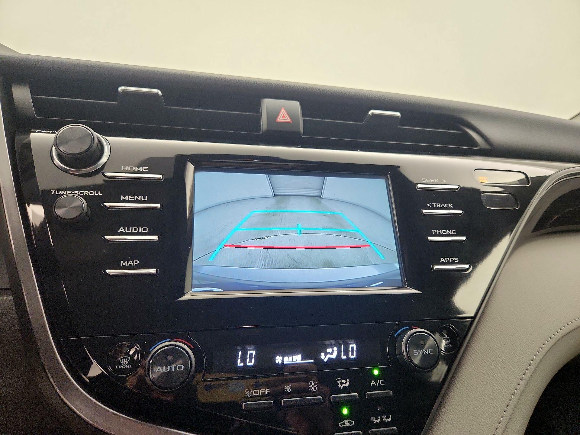 Thumbnail: 2019 Toyota Camry - 14