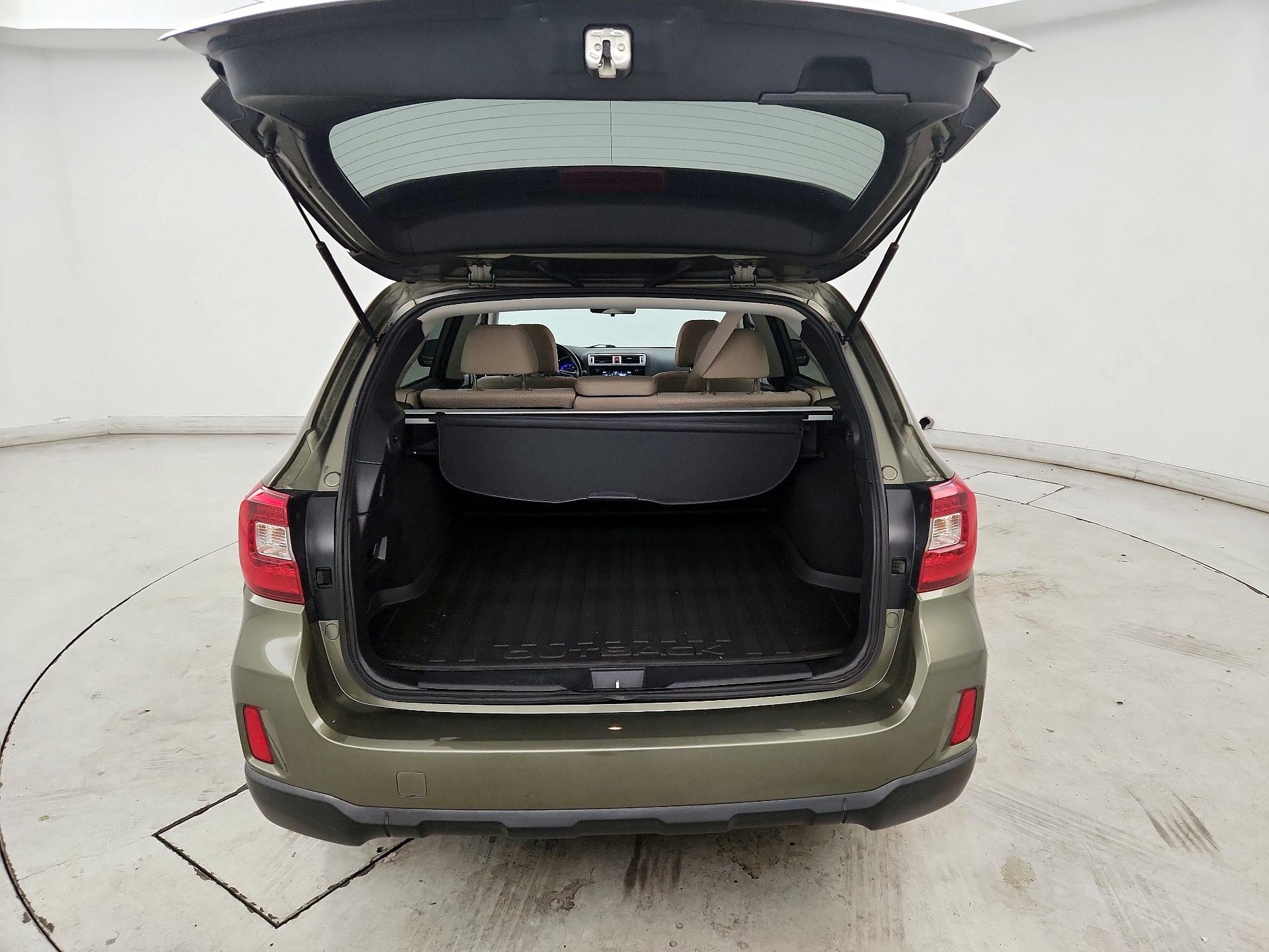 Thumbnail: 2017 Subaru Outback - 20