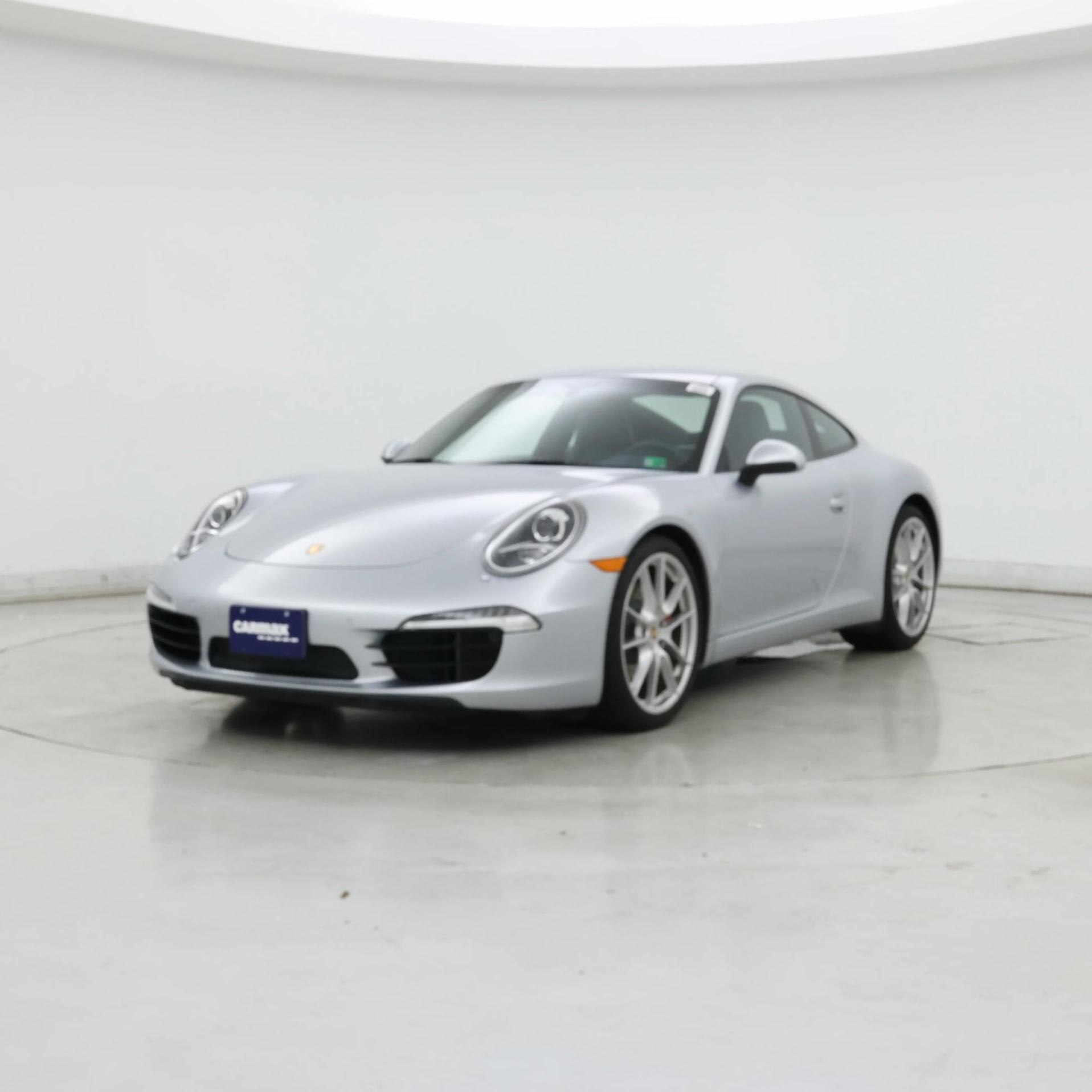 Thumbnail: 2014 Porsche 911 - 4