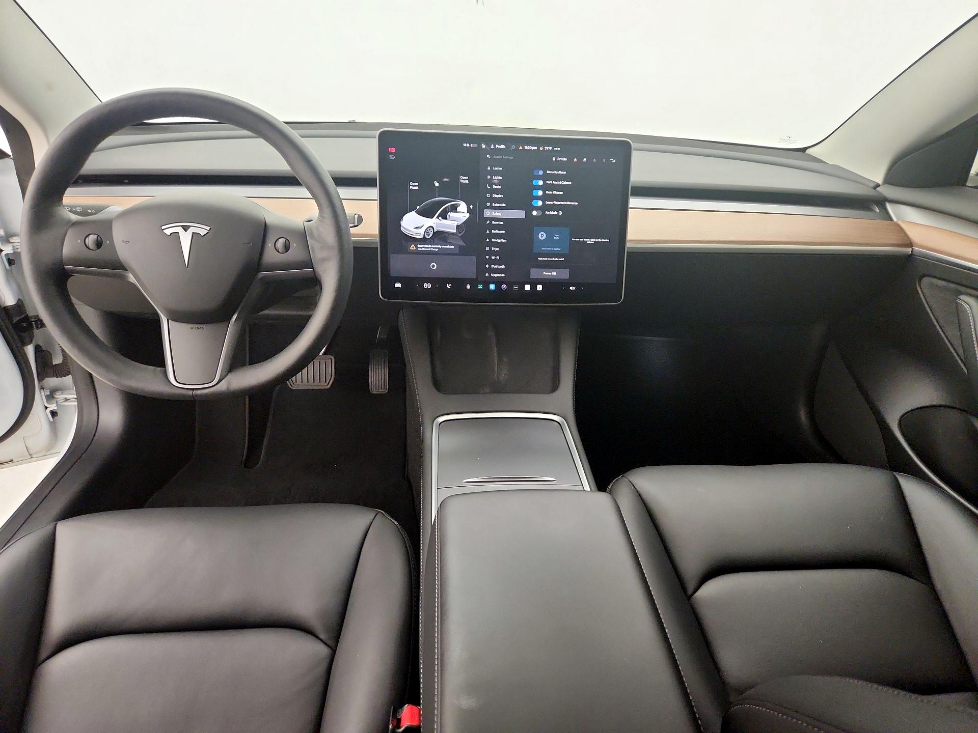 Thumbnail: 2022 Tesla Model 3 - 9