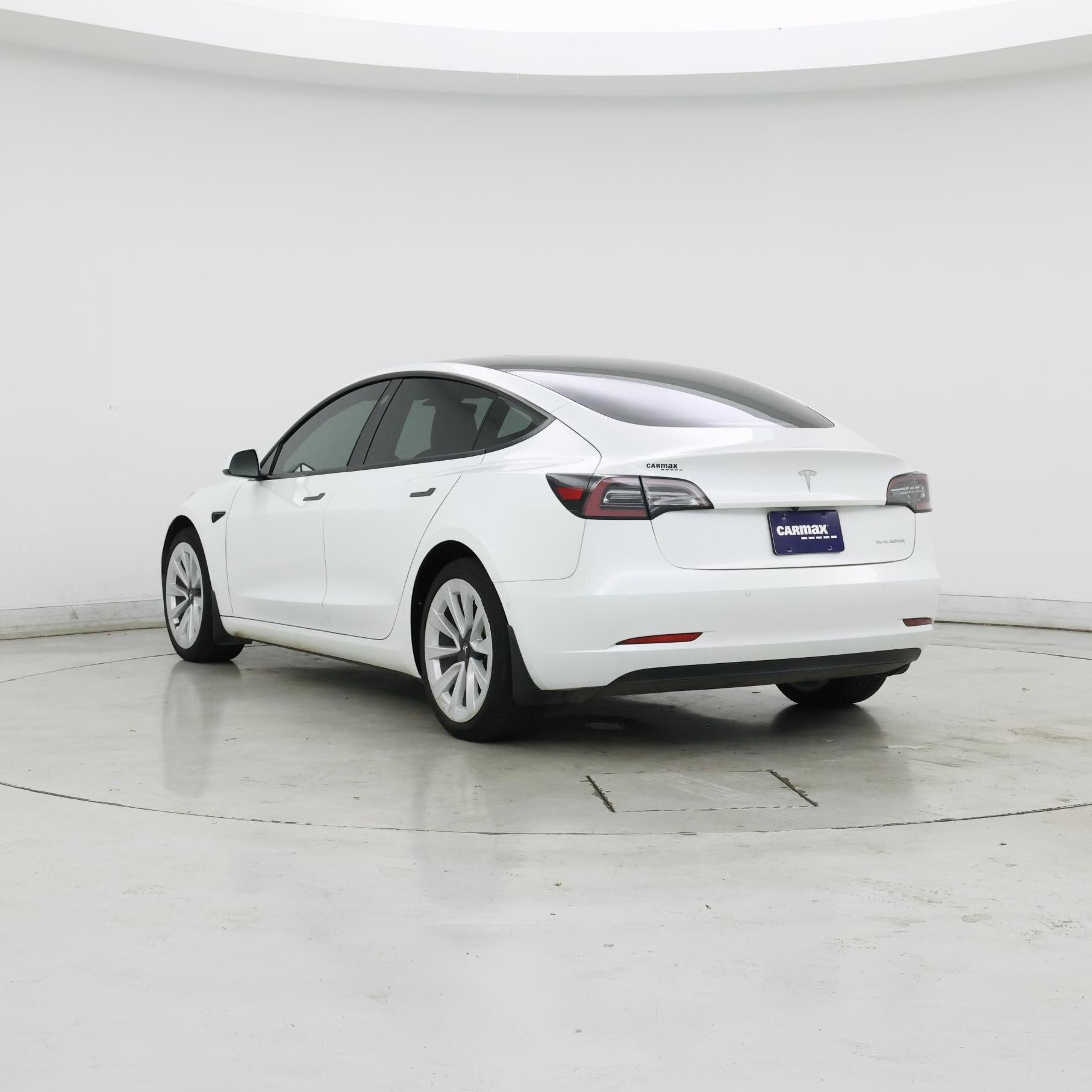 Thumbnail: 2022 Tesla Model 3 - 2