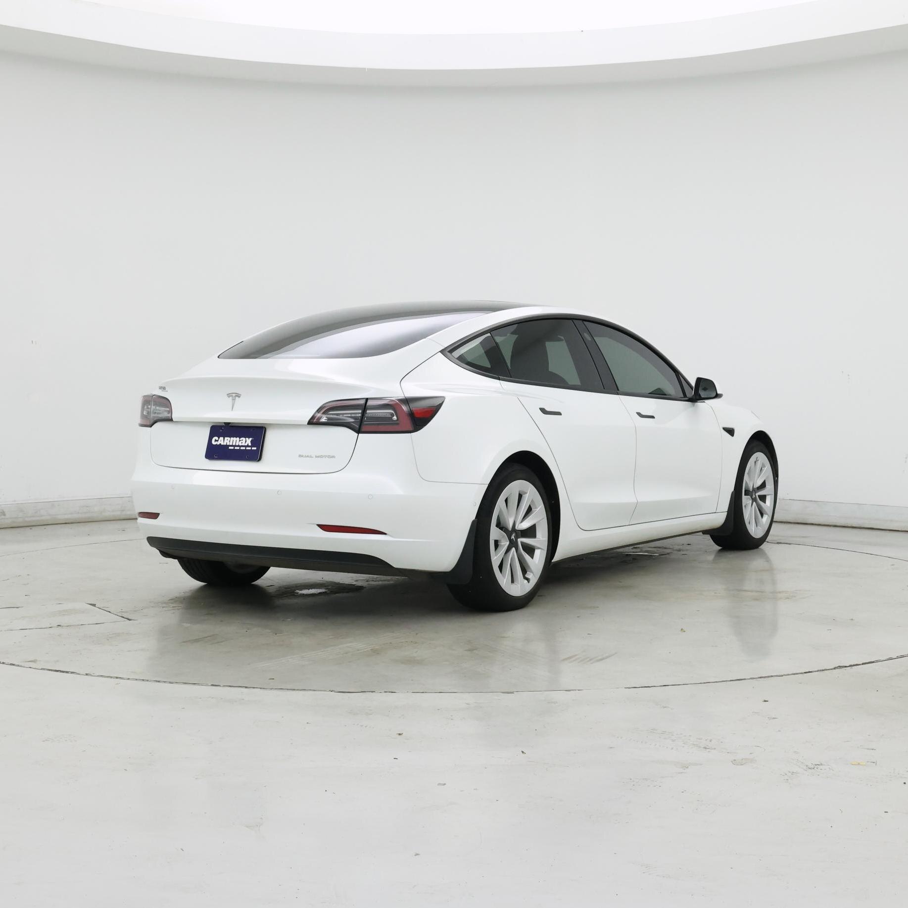Thumbnail: 2022 Tesla Model 3 - 8