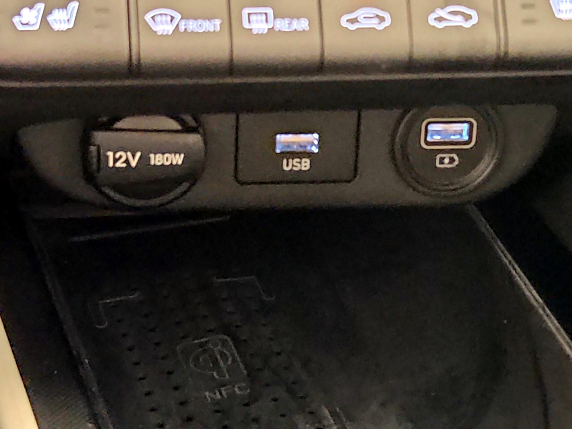 Thumbnail: 2022 Hyundai Elantra - 19