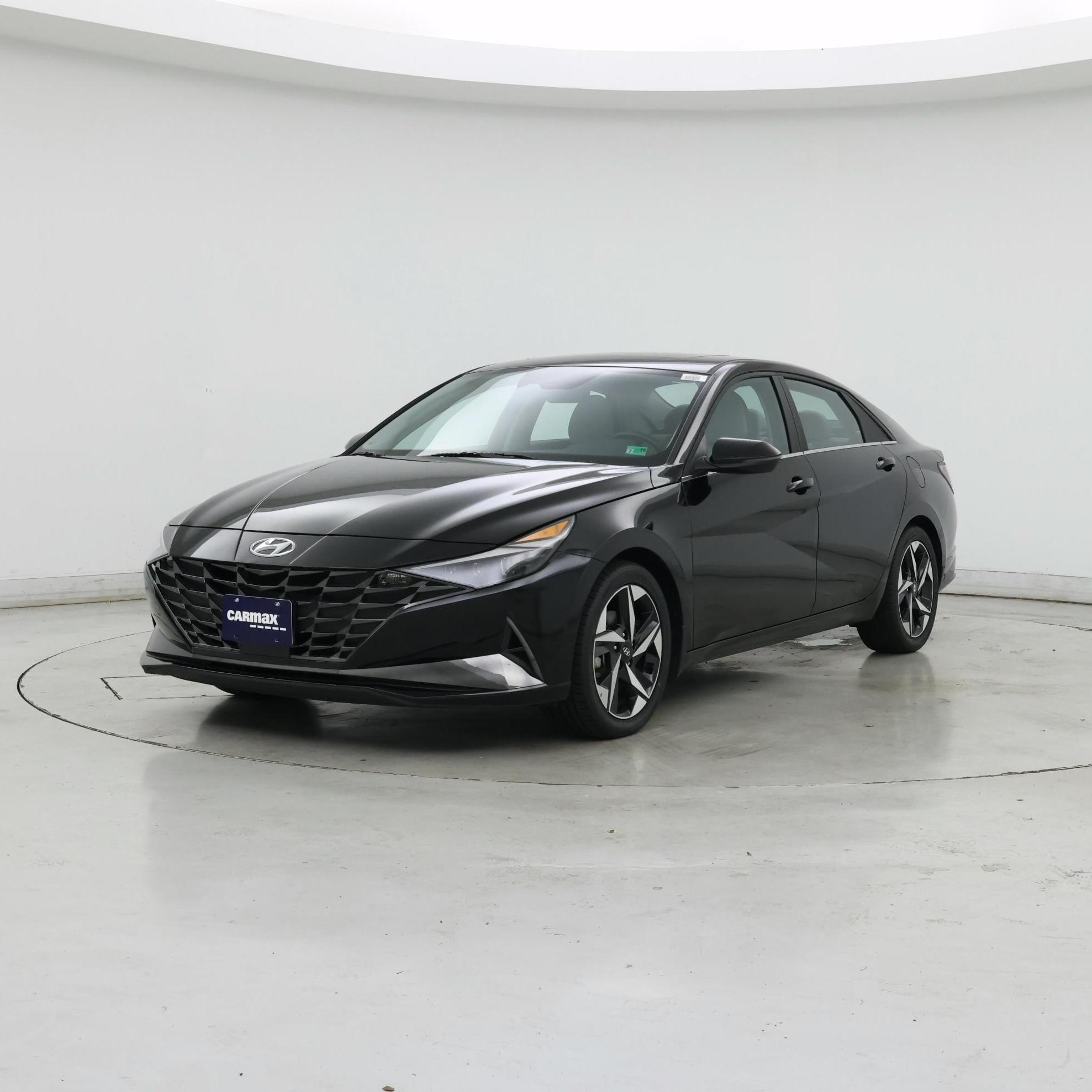Thumbnail: 2022 Hyundai Elantra - 4